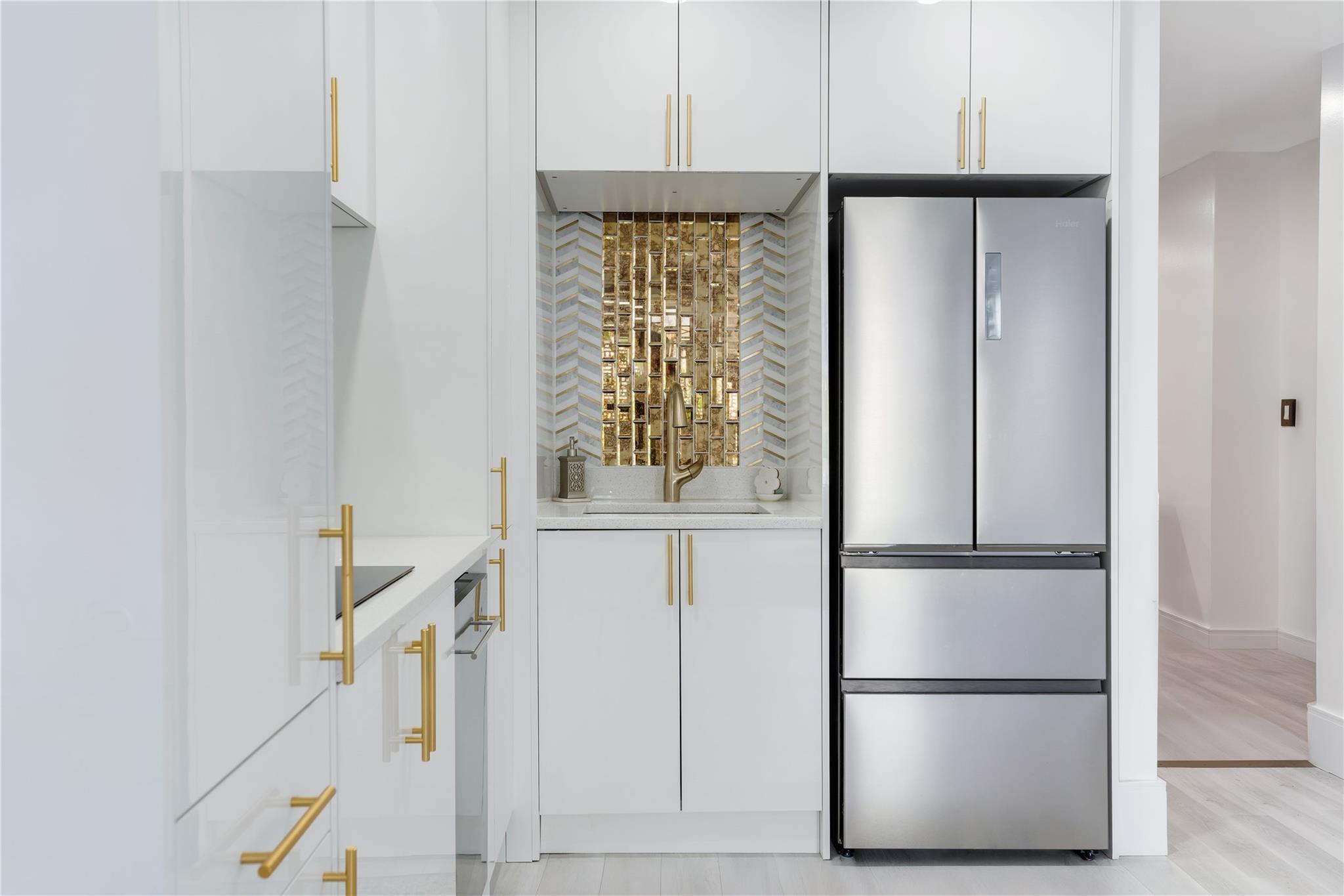 Condo Ocean  Brooklyn, NY 11235, MLS-863452-3