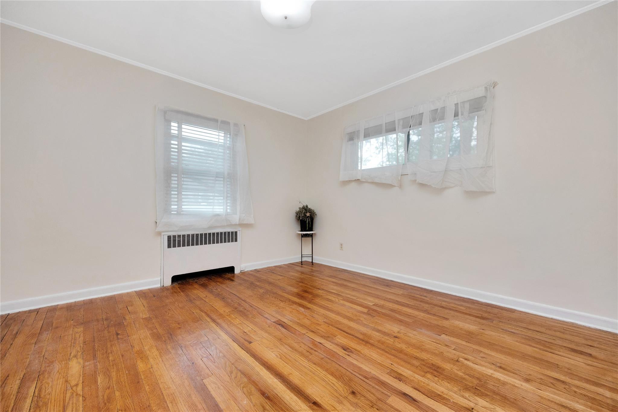 Single Family Hemlock  Nassau County, NY 11735, MLS-863456-13