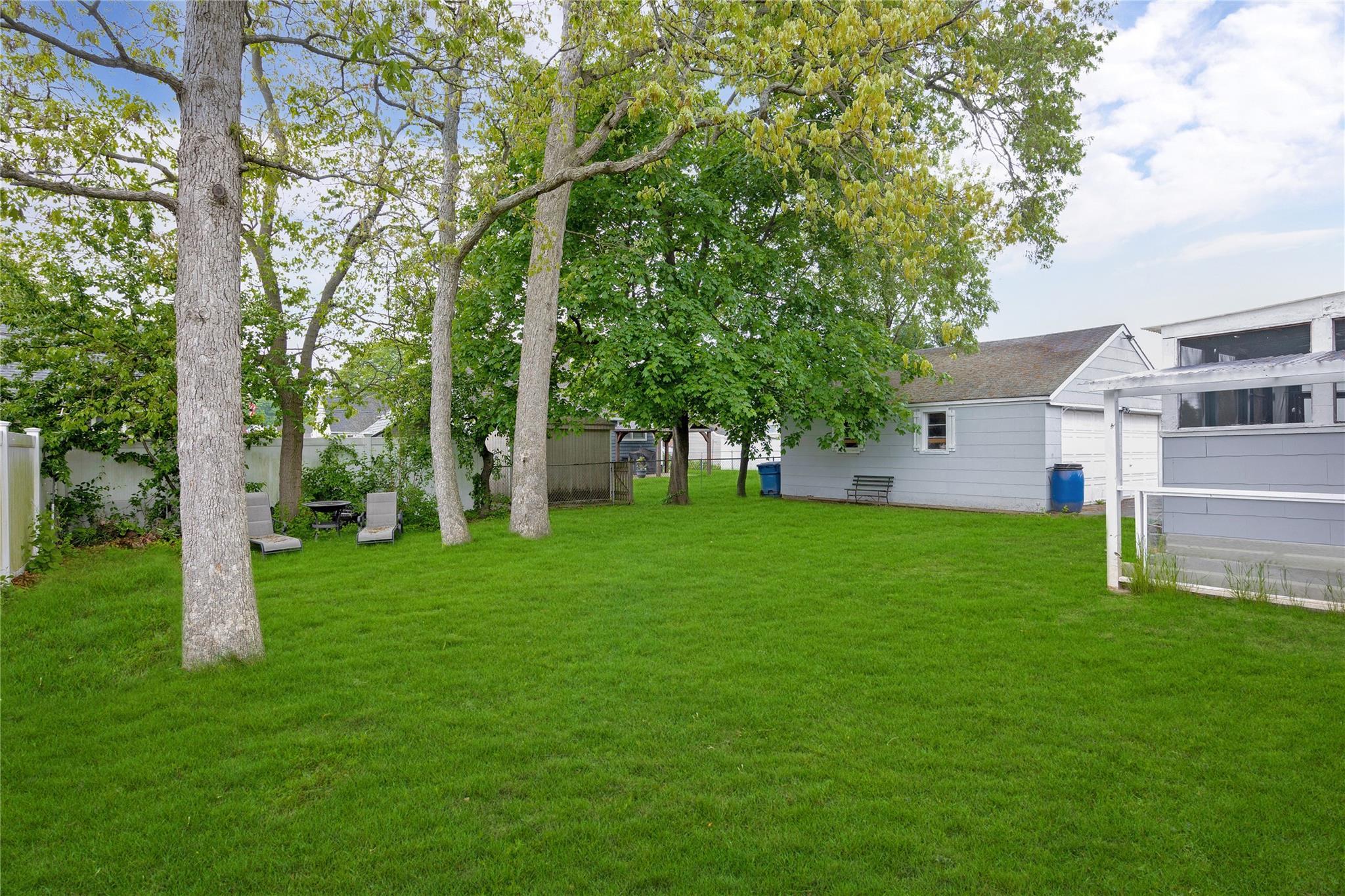 Single Family Hemlock  Nassau County, NY 11735, MLS-863456-24