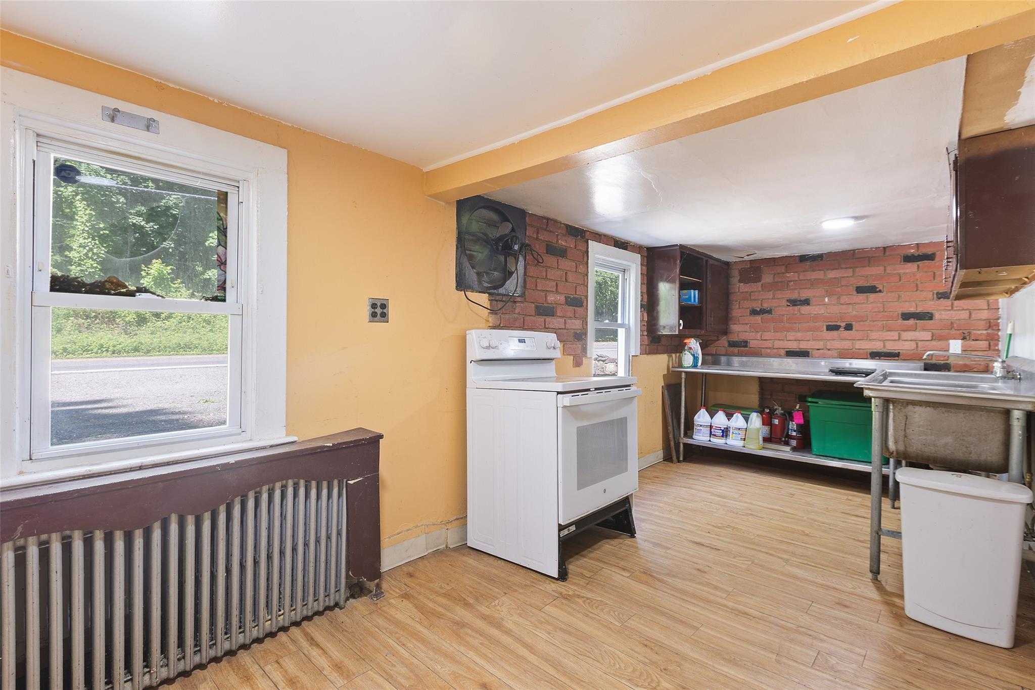 Single Family Tomahawk  Westchester County, NY 10598, MLS-863458-10