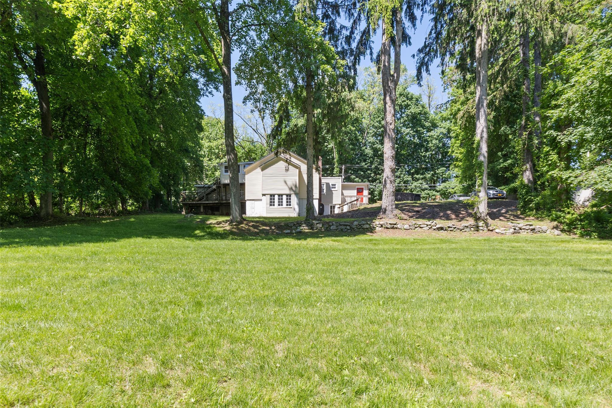 Single Family Tomahawk  Westchester County, NY 10598, MLS-863458-3