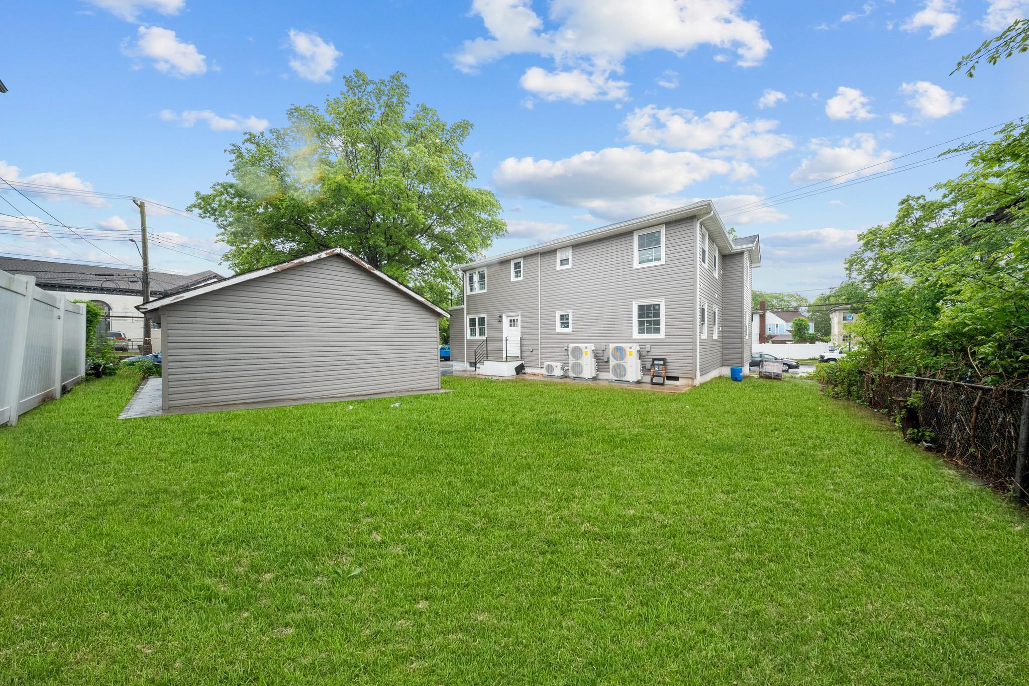 Single Family Farmers  Queens, NY 11434, MLS-863470-16