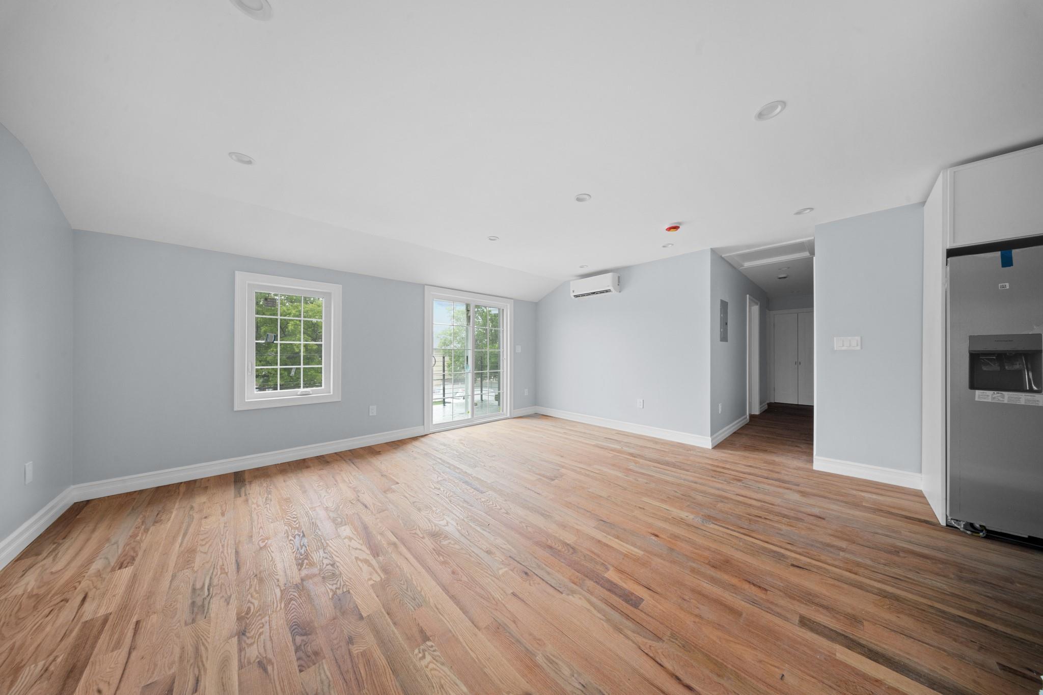 Single Family Farmers  Queens, NY 11434, MLS-863470-6