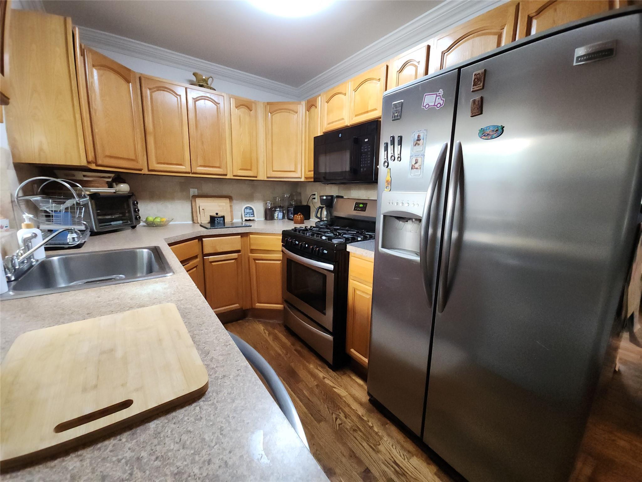 Single Family Longstreet  Bronx, NY 10465, MLS-863471-12