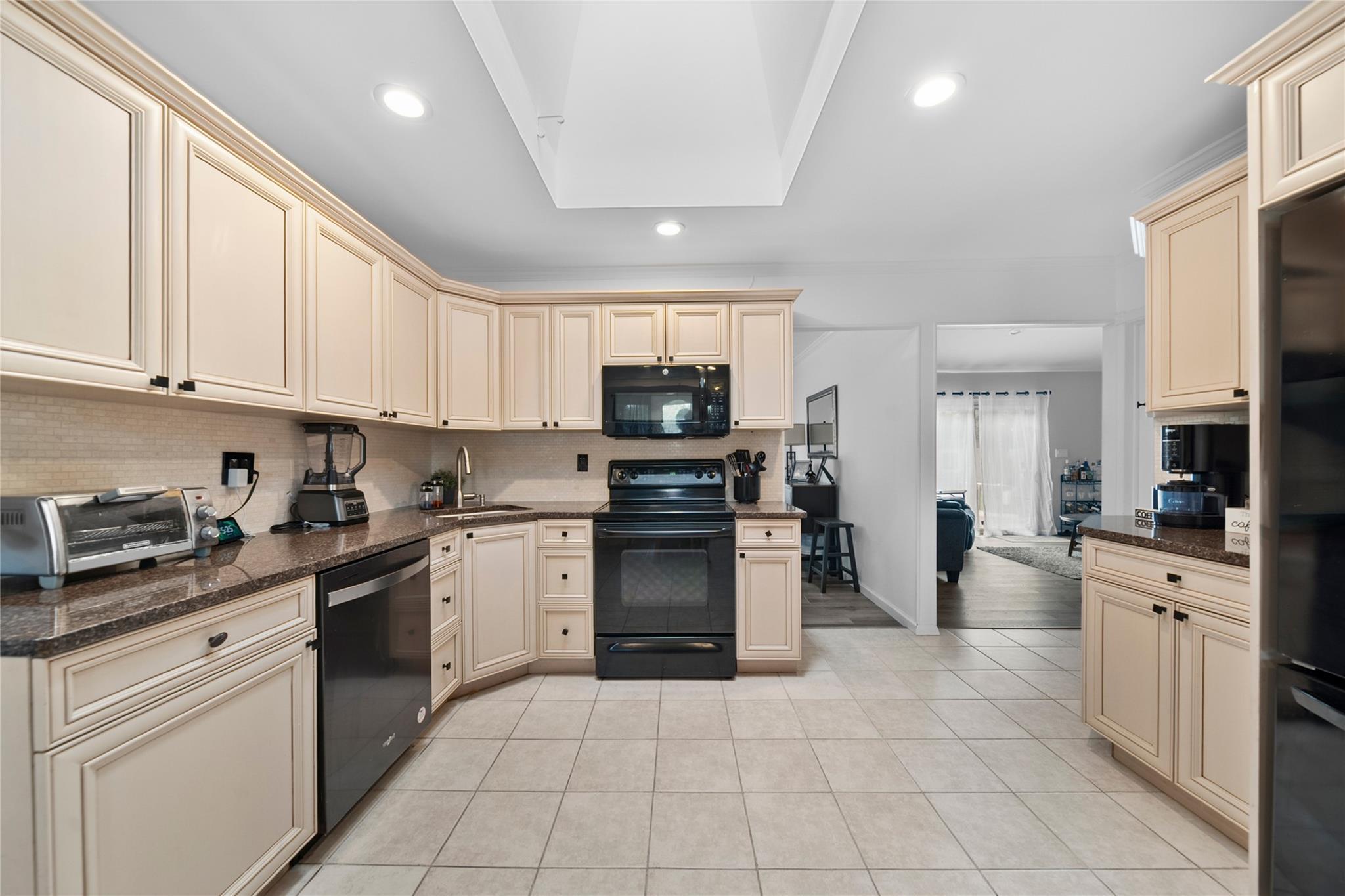 Single Family Morris  Suffolk County, NY 11776, MLS-863481-16