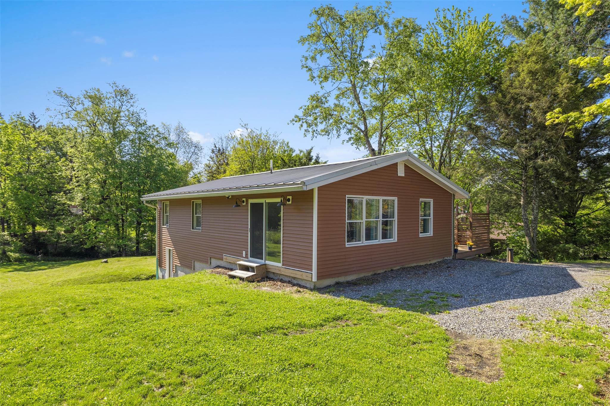 Single Family Mountain View  Ulster County, NY 12561, MLS-863482-10