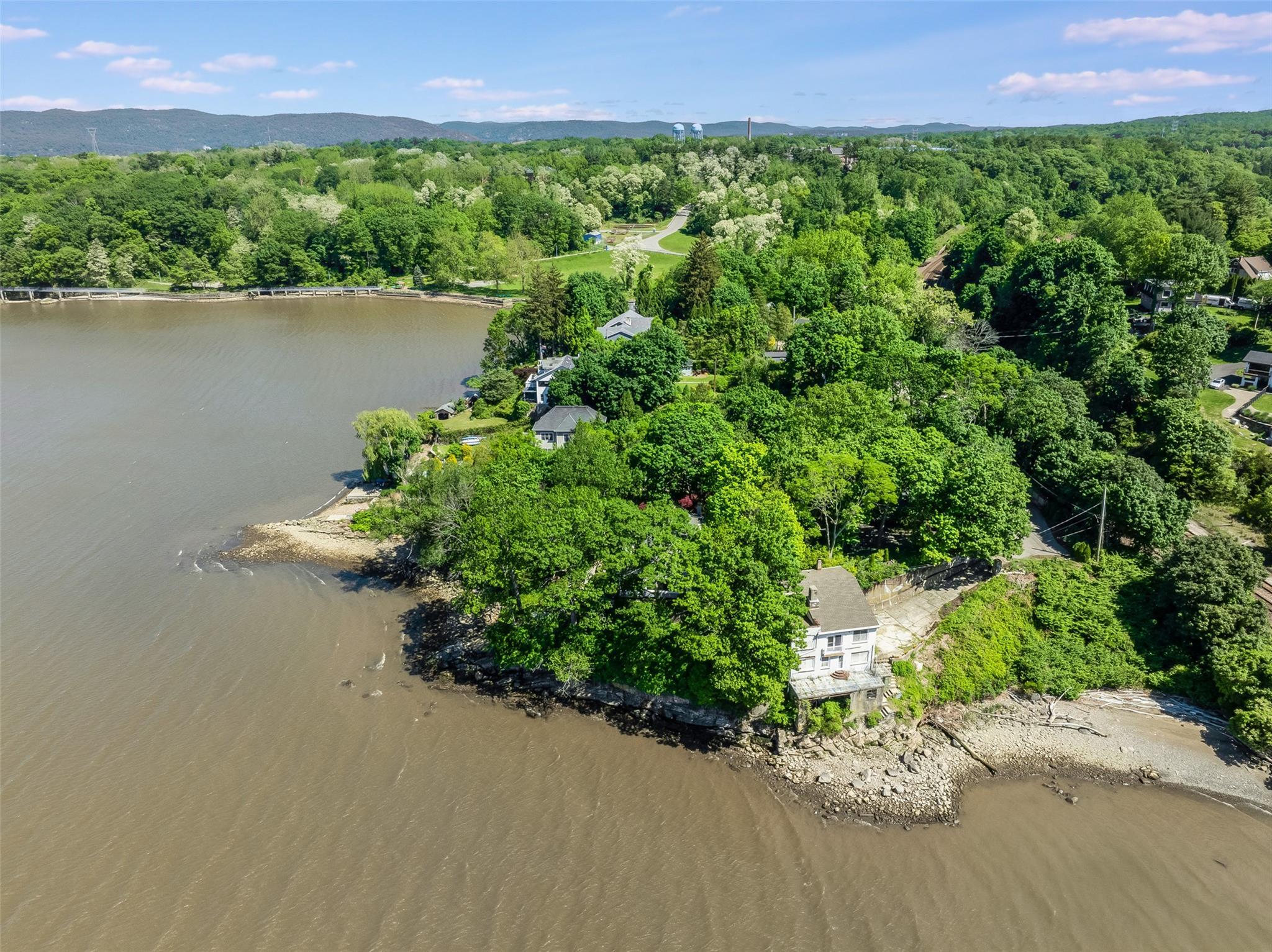 Single Family Battery  Westchester County, NY 10520, MLS-863489-11