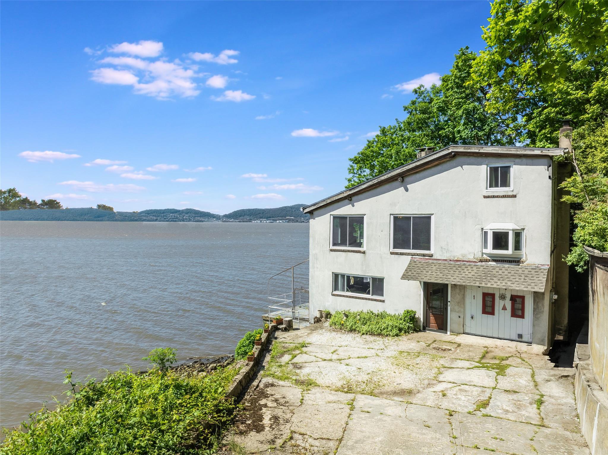 Single Family Battery  Westchester County, NY 10520, MLS-863489-12