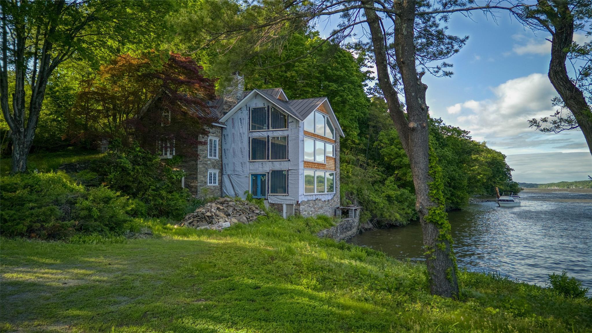 Single Family Floyd Ackert  Ulster County, NY 12429, MLS-863492-21