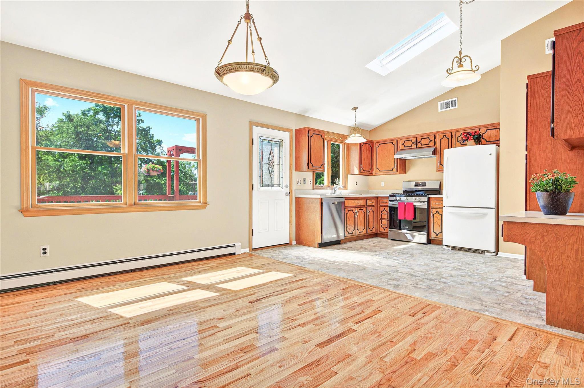 Single Family Skinner  Rockland County, NY 10986, MLS-863546-22