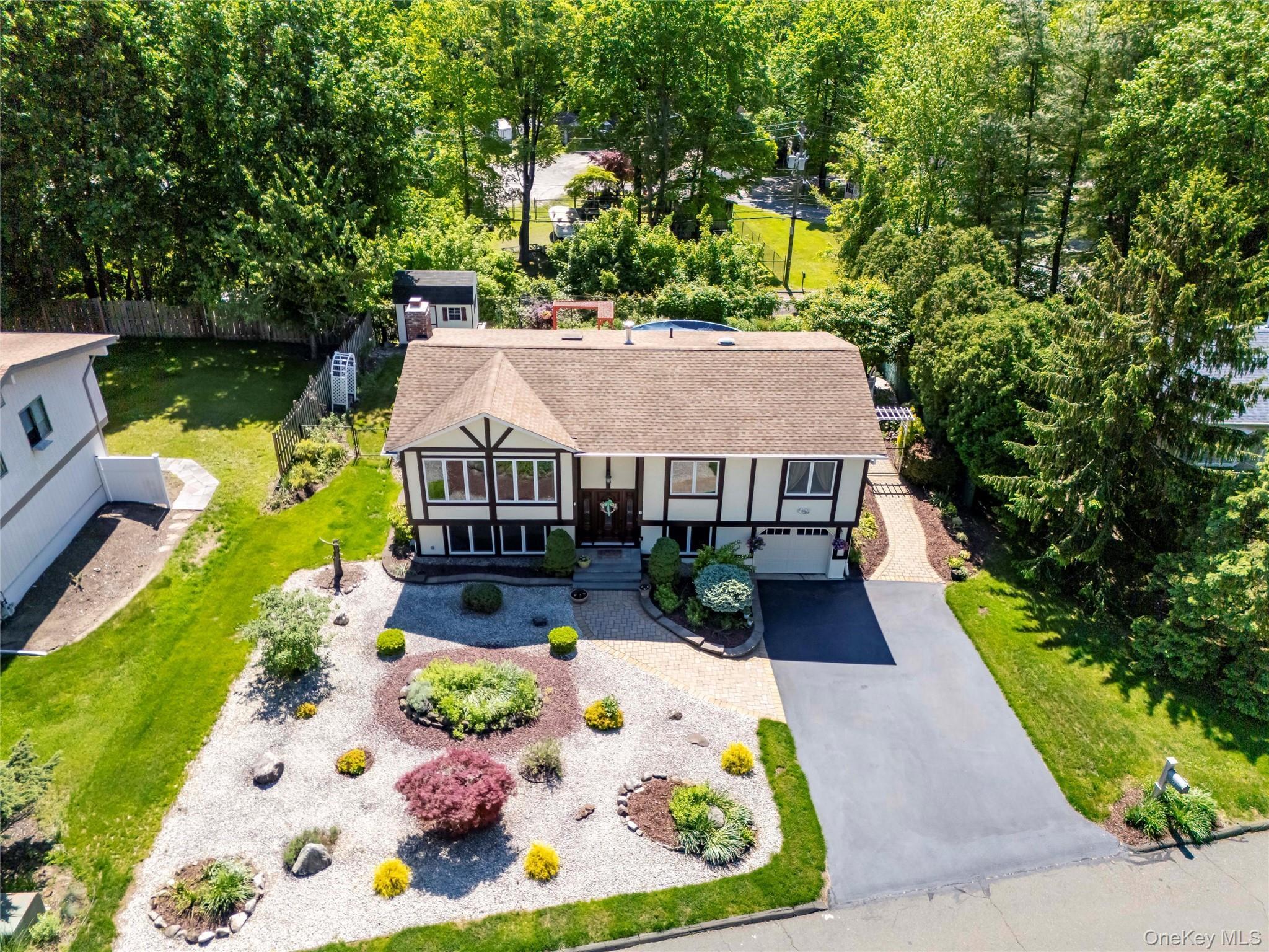 Single Family Skinner  Rockland County, NY 10986, MLS-863546-4