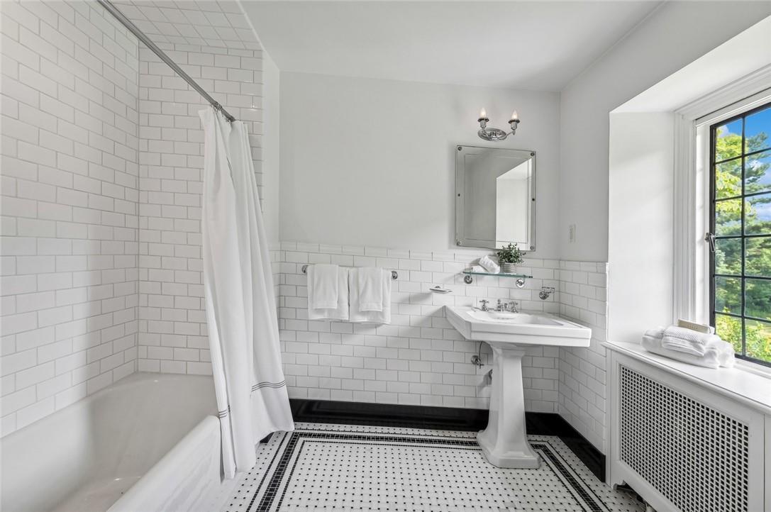 Single Family Loden  Westchester County, NY 10577, MLS-863557-22