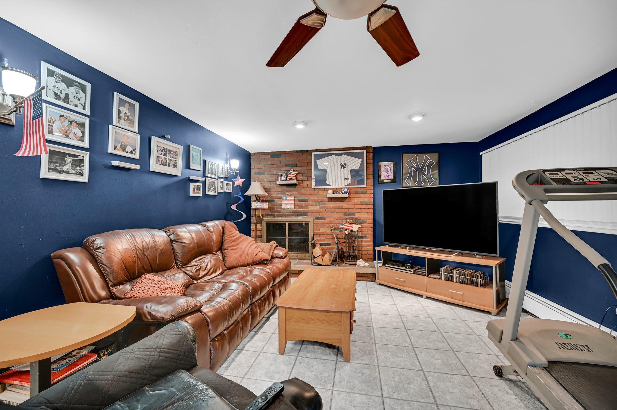 Single Family Westview  Rockland County, NY 10920, MLS-863577-25