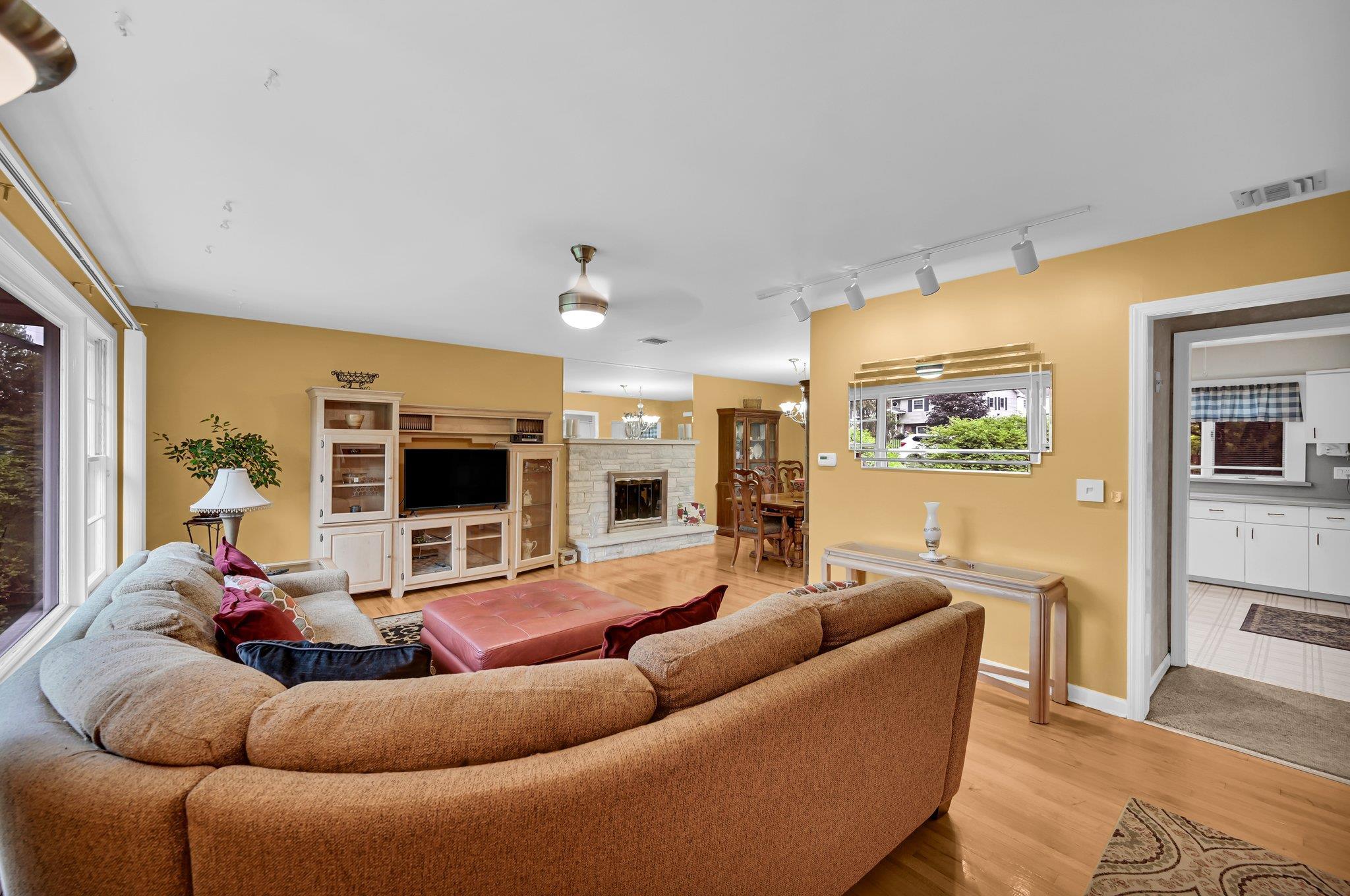 Single Family Westview  Rockland County, NY 10920, MLS-863577-7
