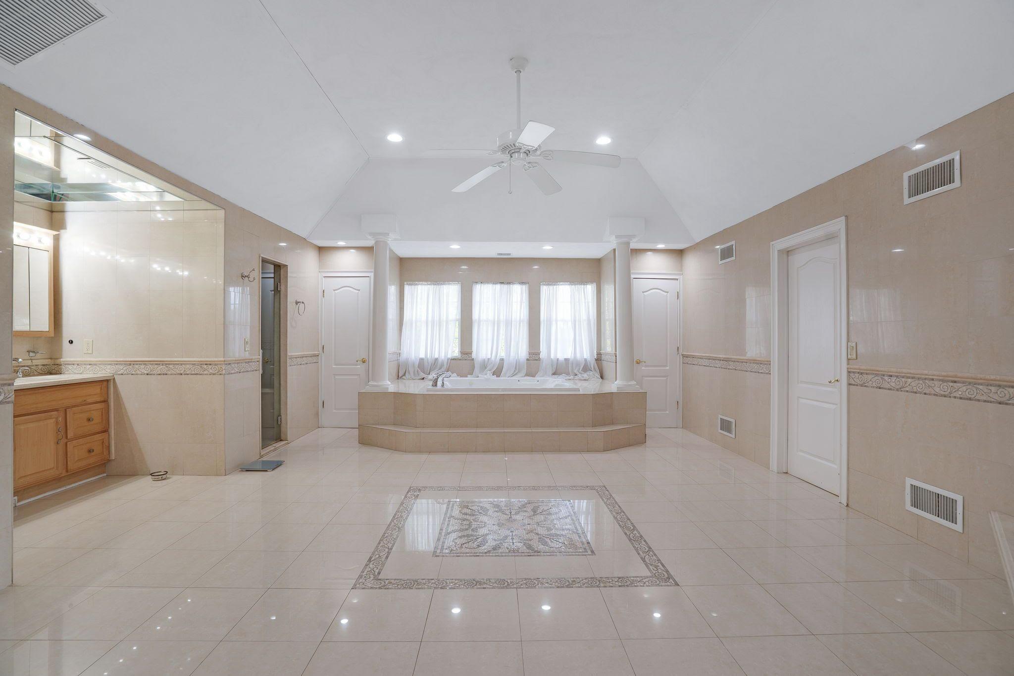 Single Family Fairmont Suffolk County, NY 11763, MLS-863585-18