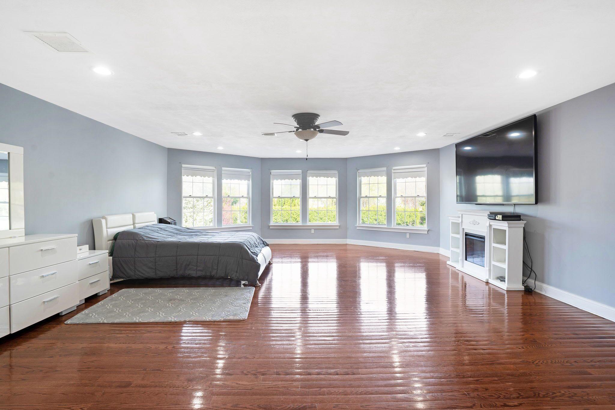 Single Family Fairmont Suffolk County, NY 11763, MLS-863585-21