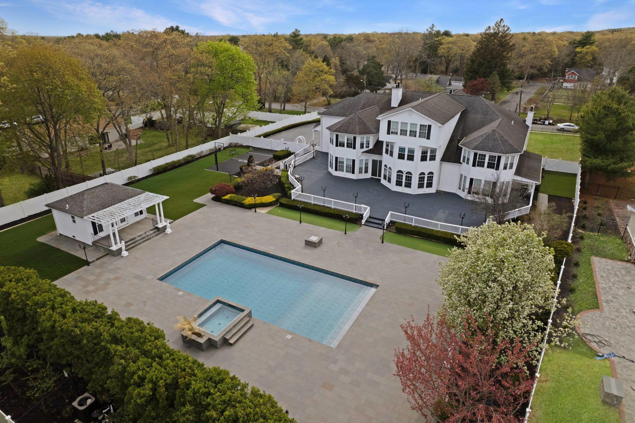 Single Family Fairmont Suffolk County, NY 11763, MLS-863585-33