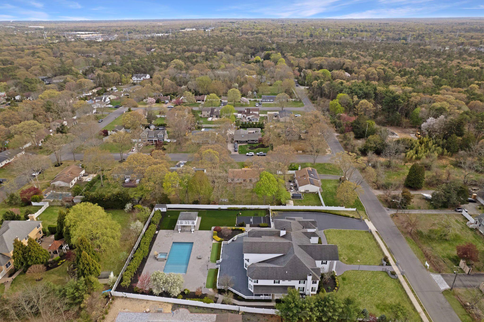 Single Family Fairmont Suffolk County, NY 11763, MLS-863585-34