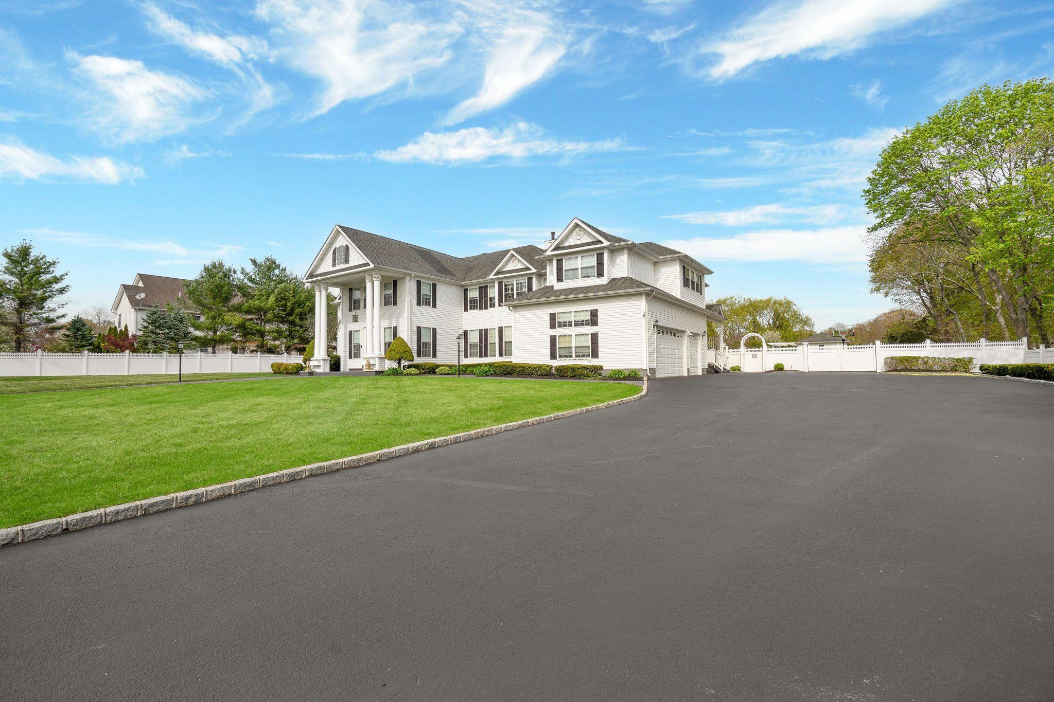 Single Family Fairmont Suffolk County, NY 11763, MLS-863585-5