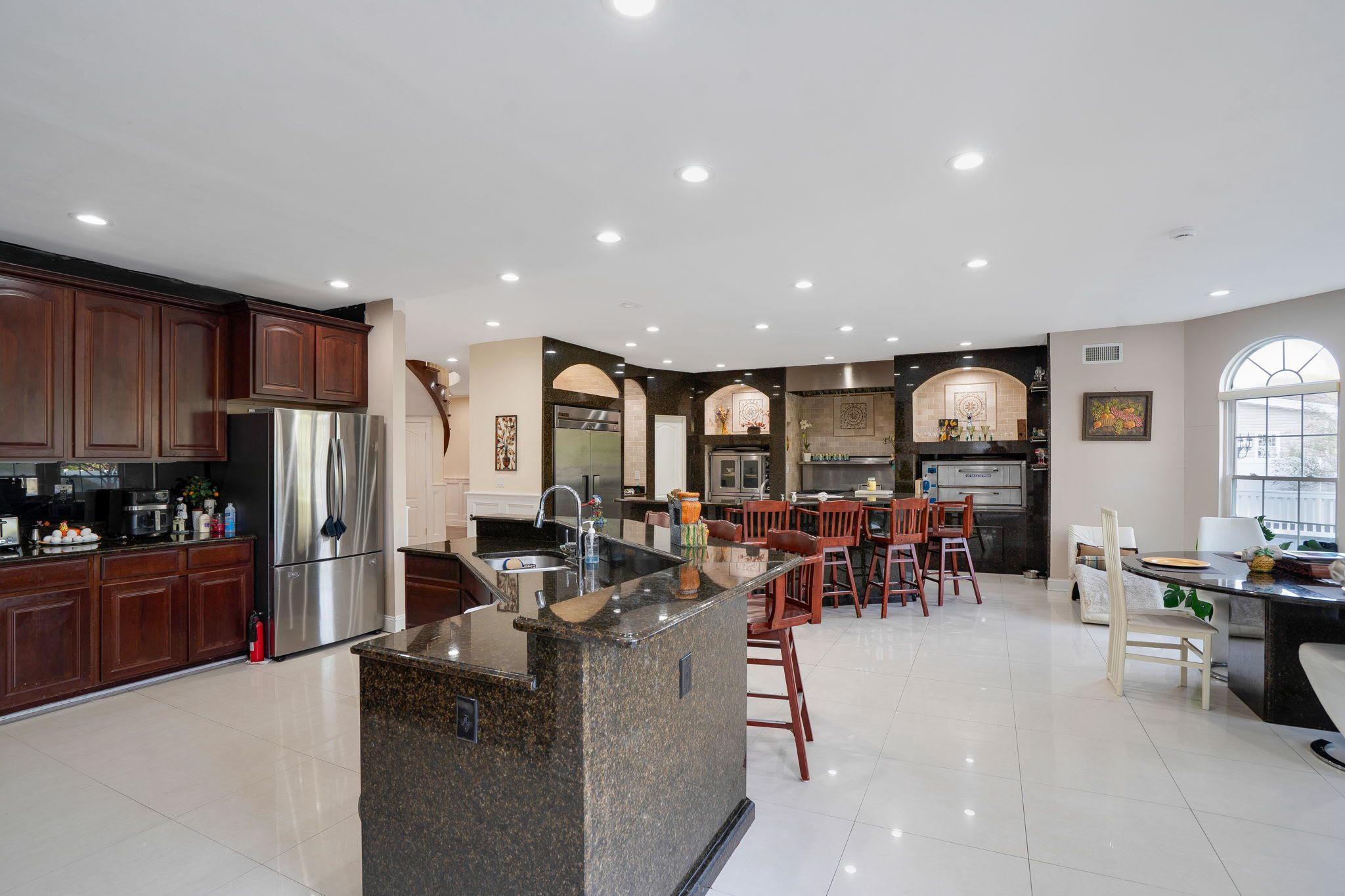 Single Family Fairmont Suffolk County, NY 11763, MLS-863585-8