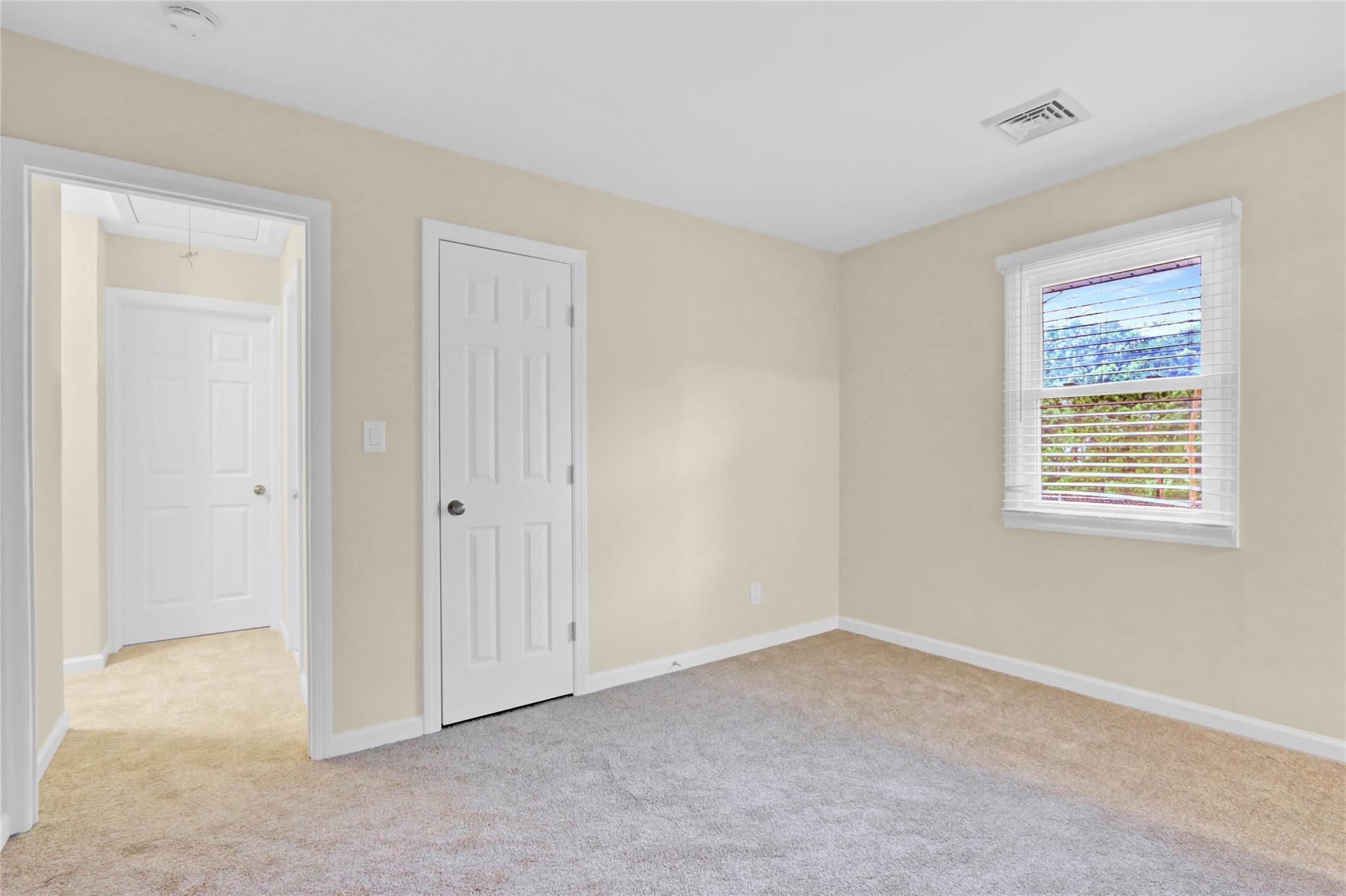 Single Family Overlook  Suffolk County, NY 11951, MLS-863598-13