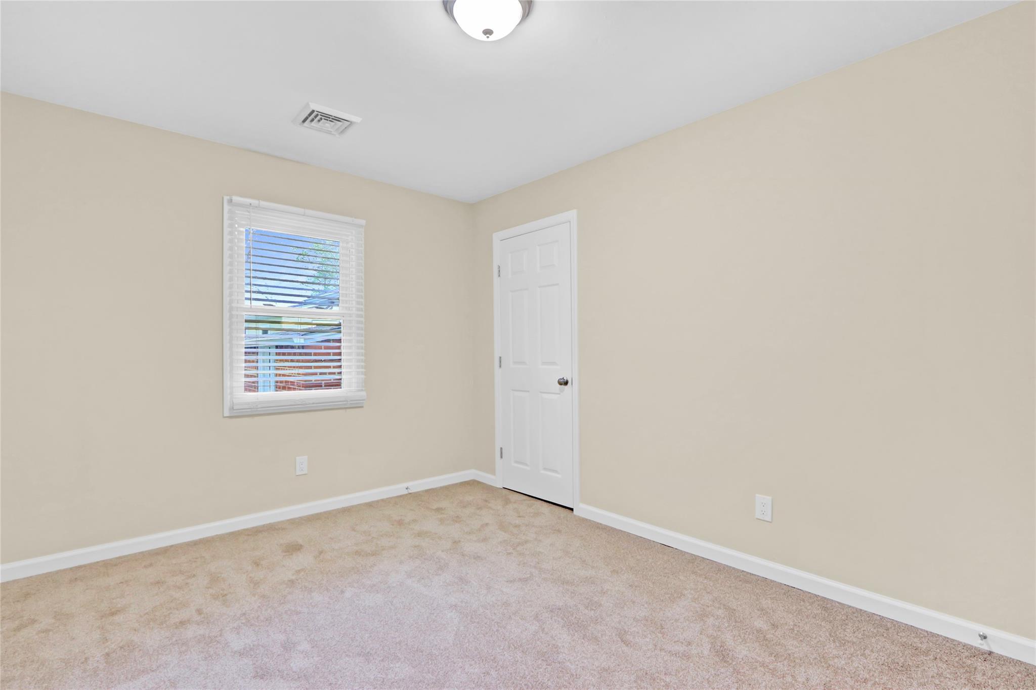 Single Family Overlook  Suffolk County, NY 11951, MLS-863598-15