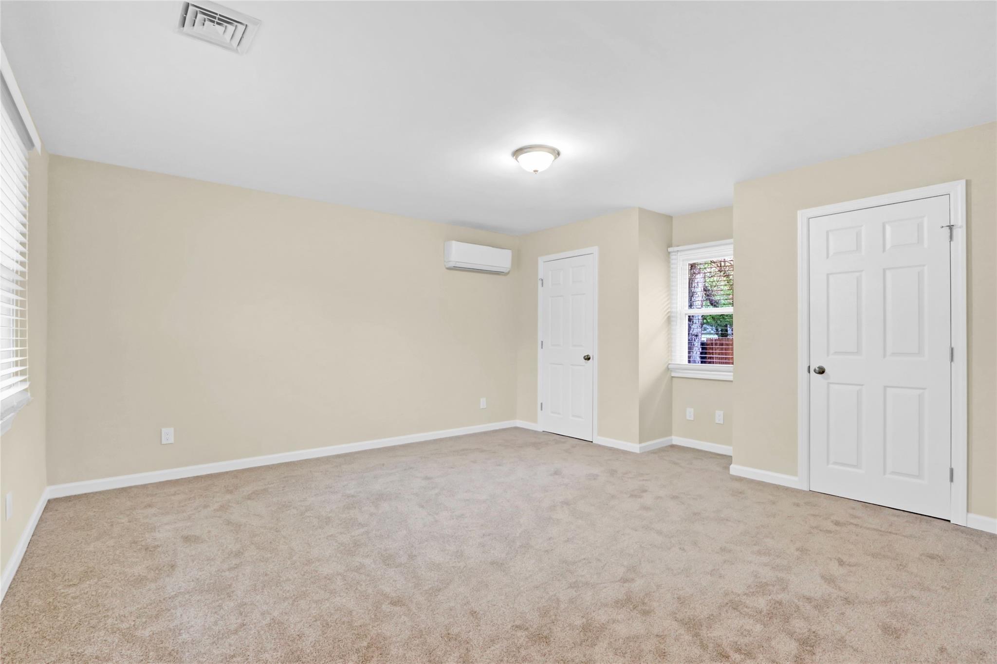 Single Family Overlook  Suffolk County, NY 11951, MLS-863598-17