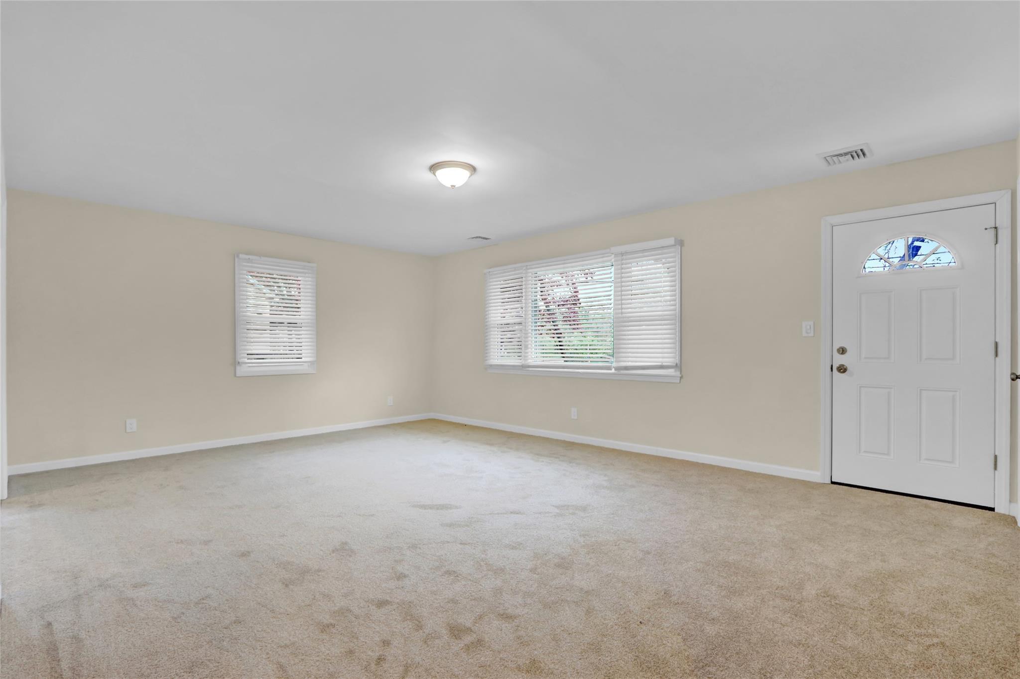 Single Family Overlook  Suffolk County, NY 11951, MLS-863598-4