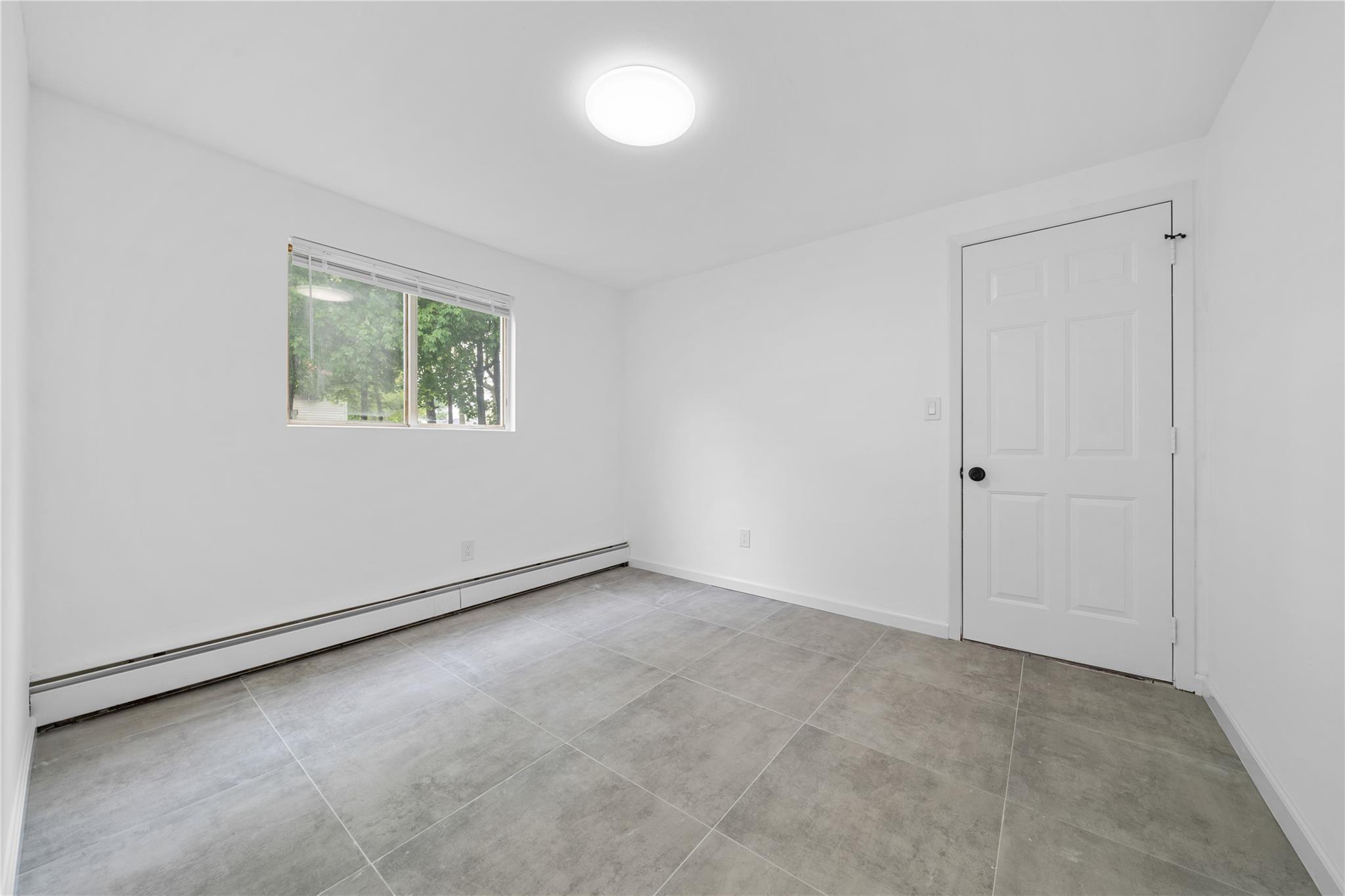 Single Family 29th  Suffolk County, NY 11798, MLS-863630-22