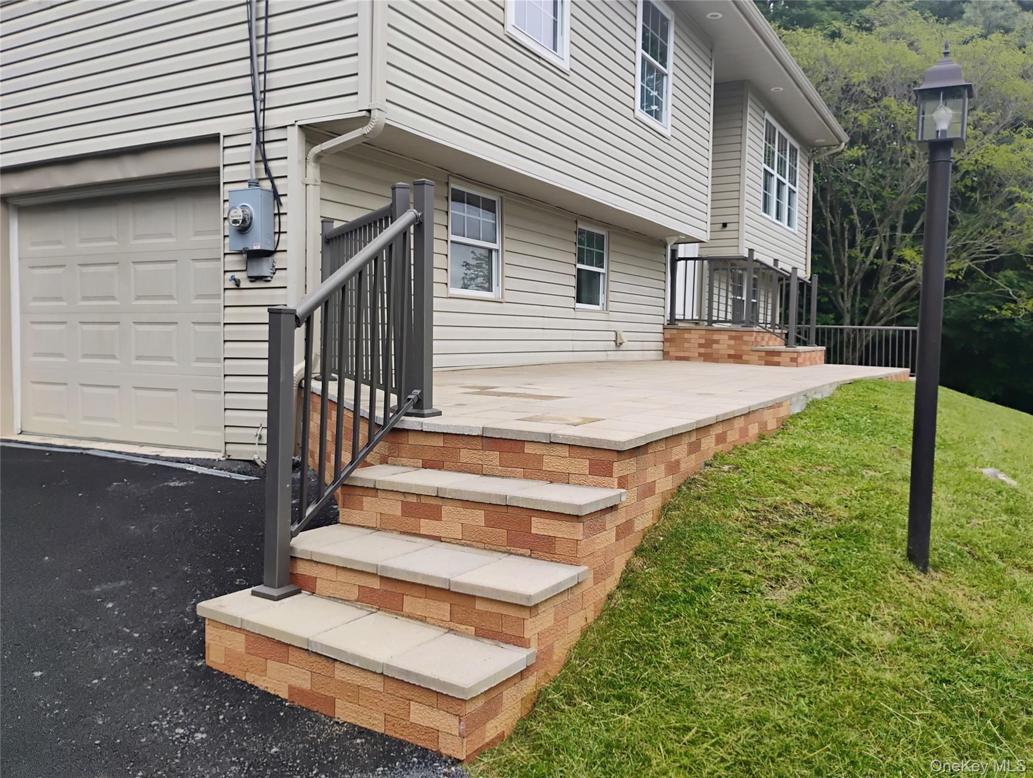 Single Family Reservoir Ulster County, NY 12542, MLS-863651-11