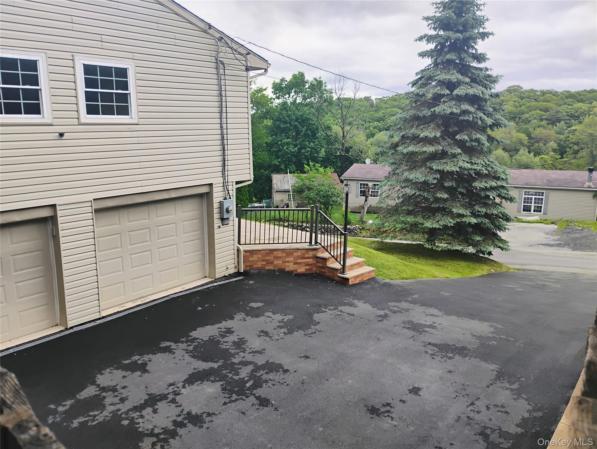 Single Family Reservoir Ulster County, NY 12542, MLS-863651-22