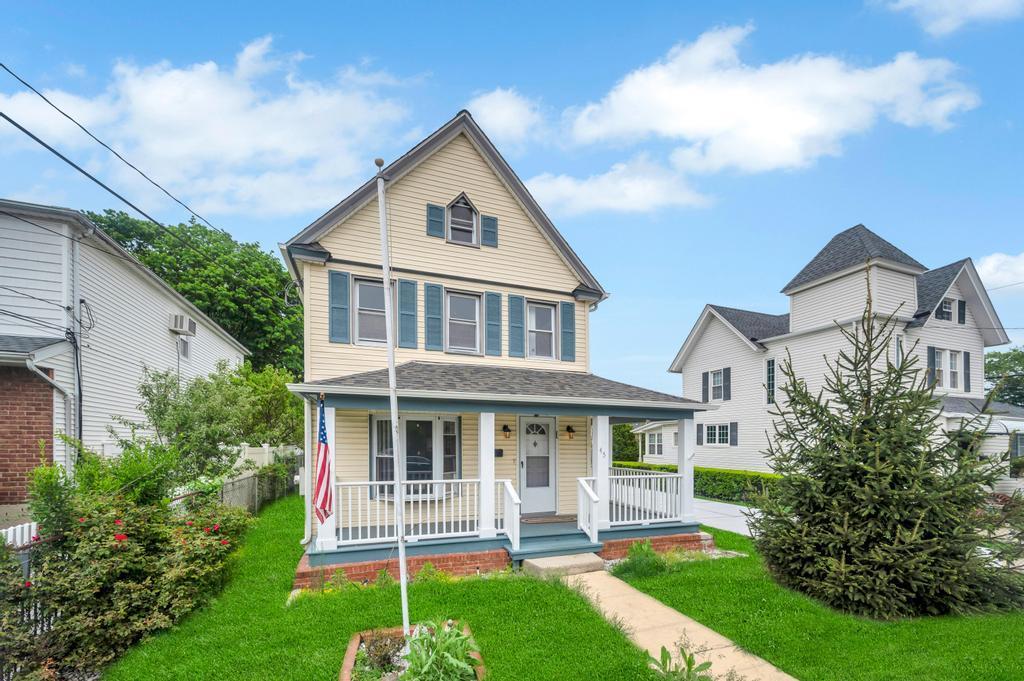 Single Family Jefferson  Nassau County, NY 11563, MLS-863659-3