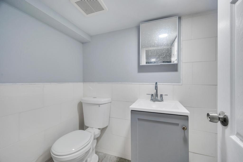 Single Family Jefferson  Nassau County, NY 11563, MLS-863659-31