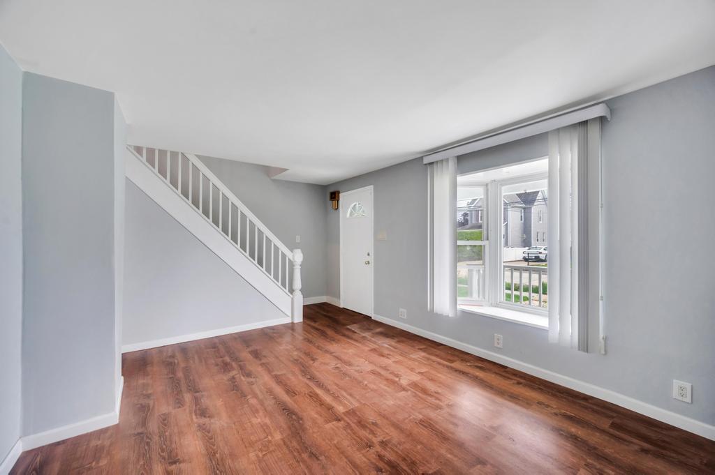 Single Family Jefferson  Nassau County, NY 11563, MLS-863659-7