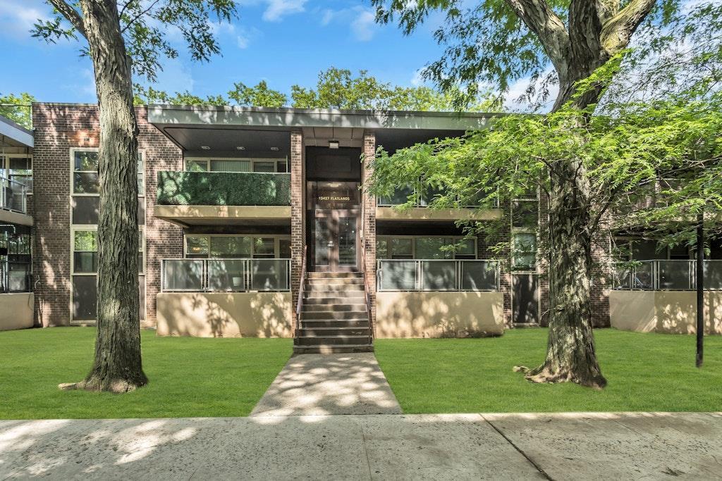 Condo Flatlands  Brooklyn, NY 11208, MLS-863686-2