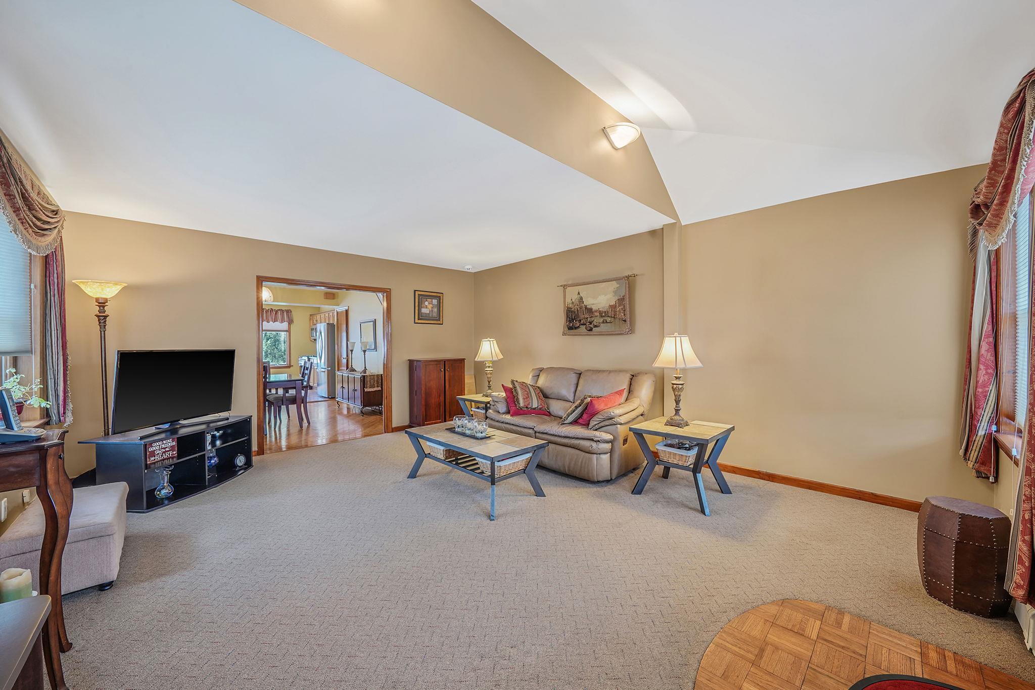 Single Family 67th  Queens, NY 11379, MLS-863694-6