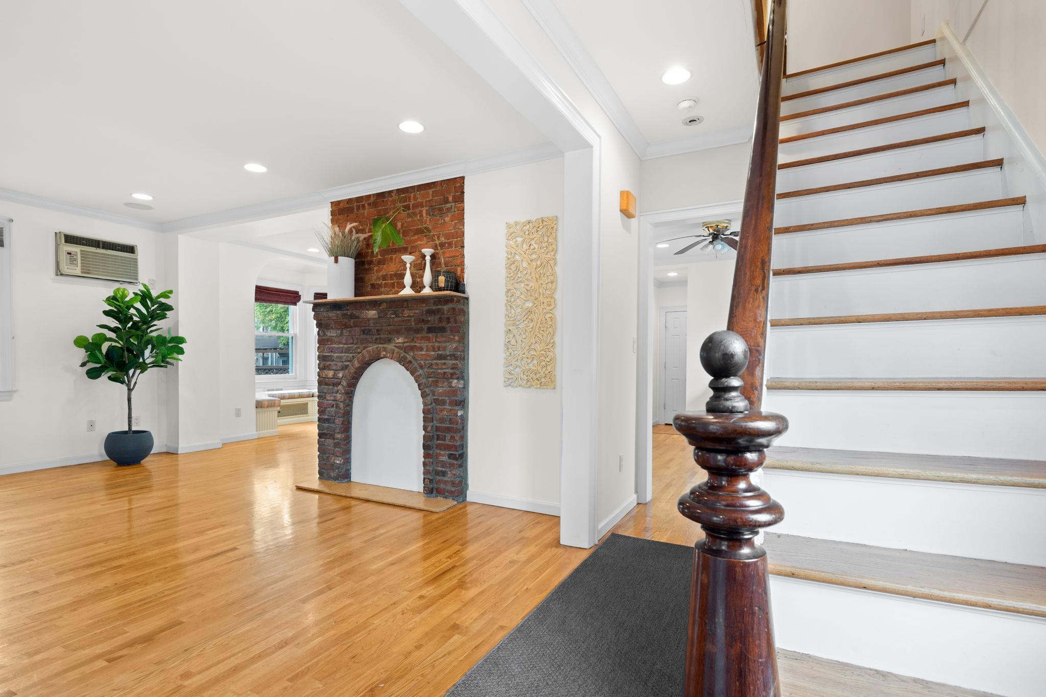 Single Family Minnieford  Bronx, NY 10464, MLS-863699-14