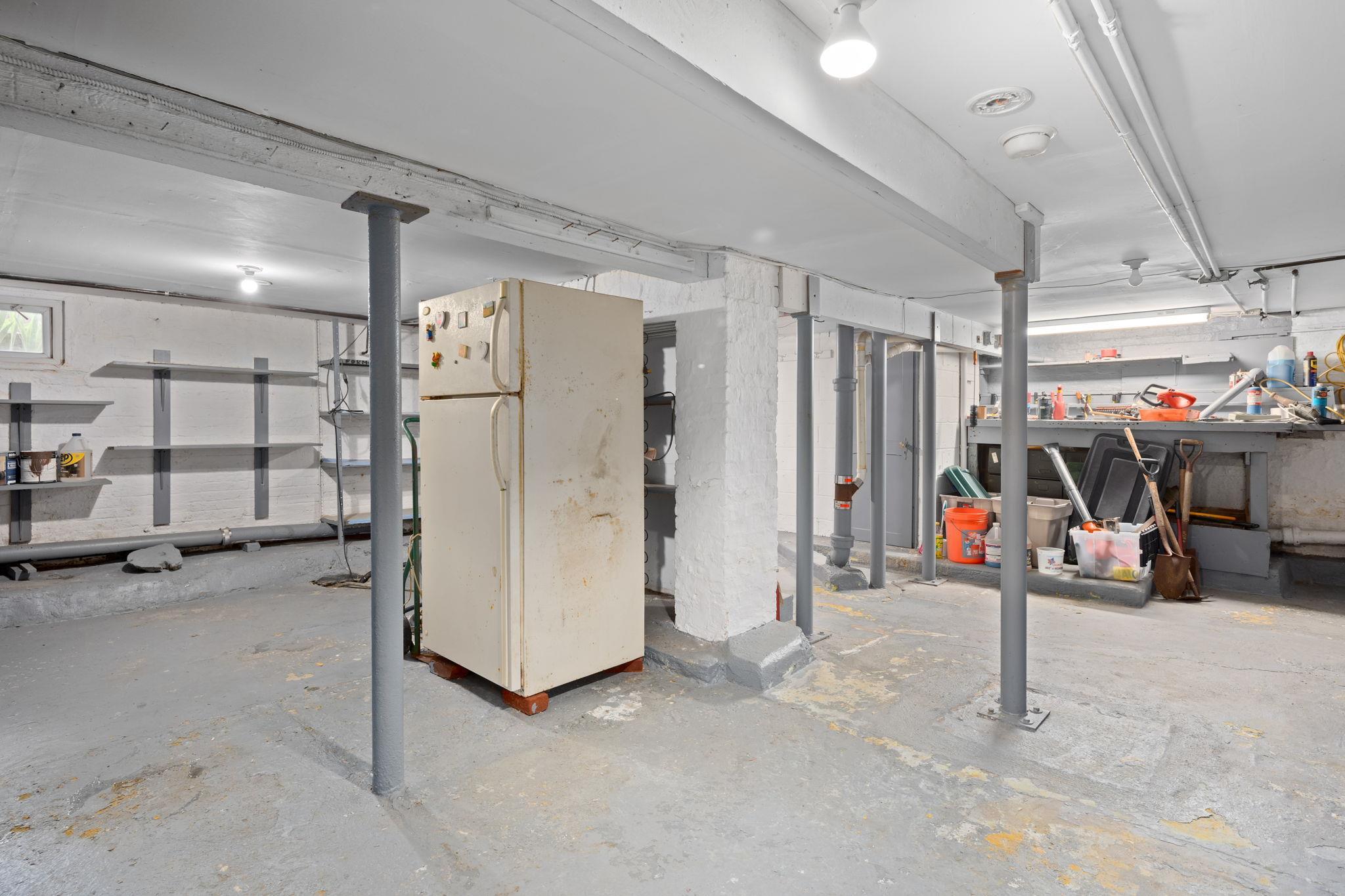 Single Family Minnieford  Bronx, NY 10464, MLS-863699-25