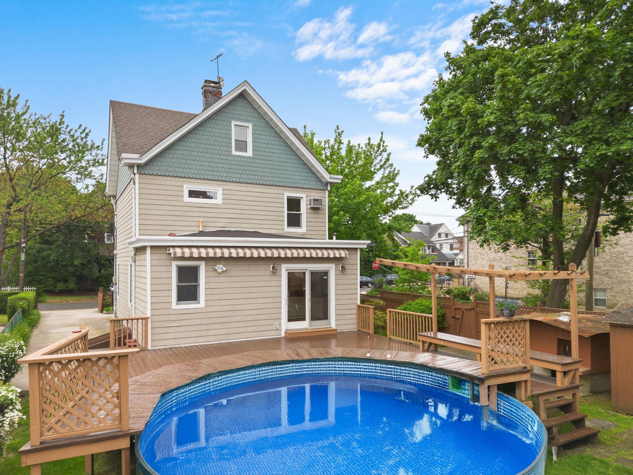 Single Family Minnieford  Bronx, NY 10464, MLS-863699-26
