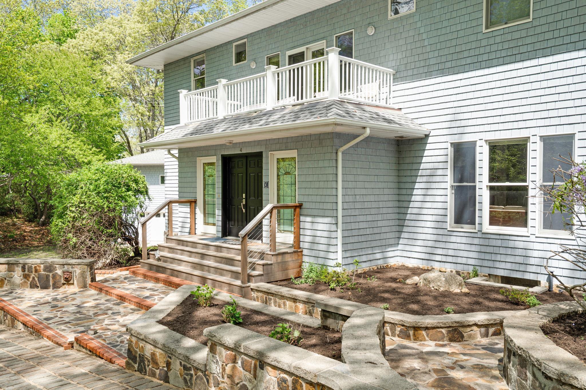 Single Family Bayview  Suffolk County, NY 11965, MLS-863707-2