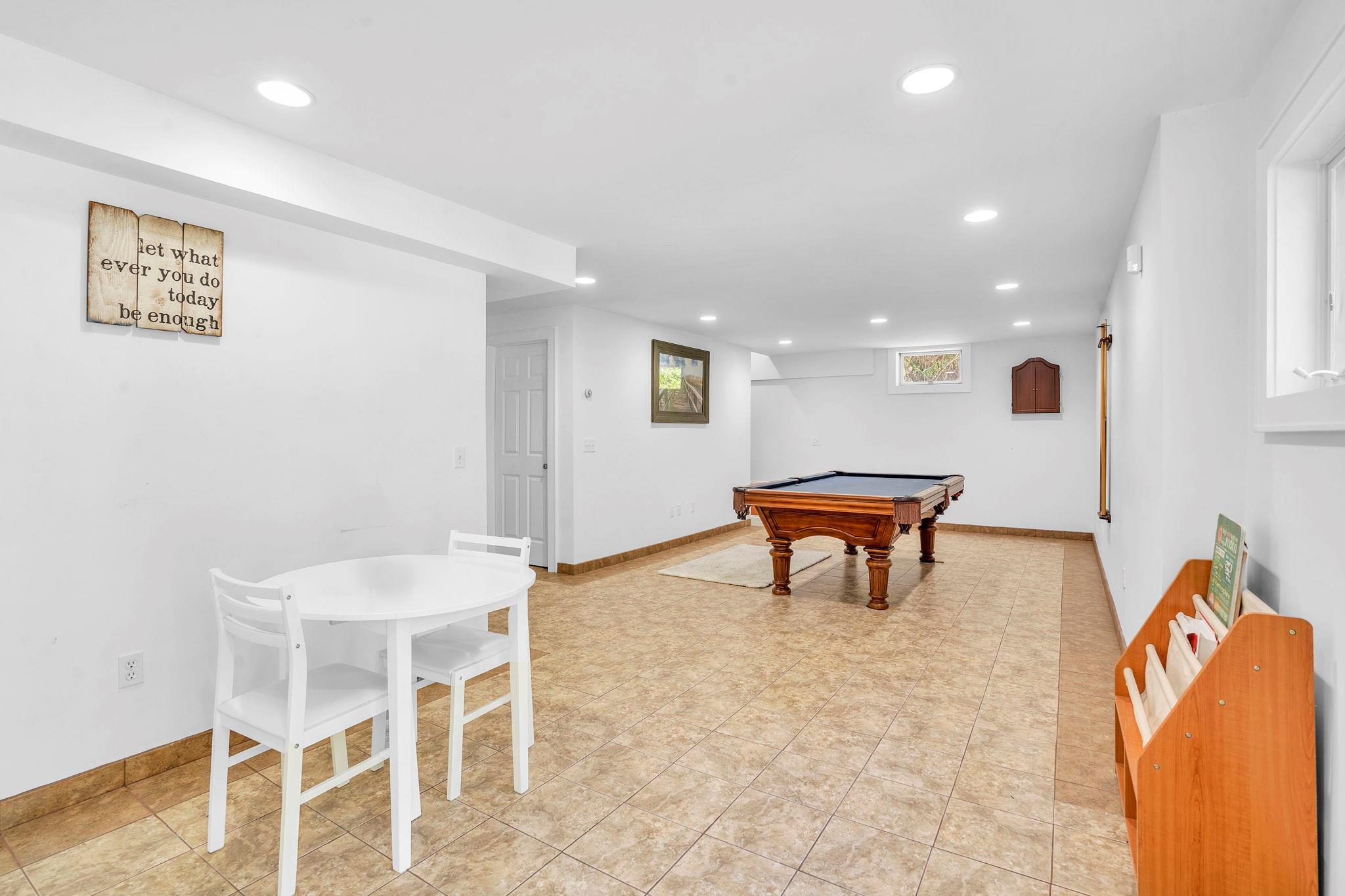 Single Family Bayview  Suffolk County, NY 11965, MLS-863707-22