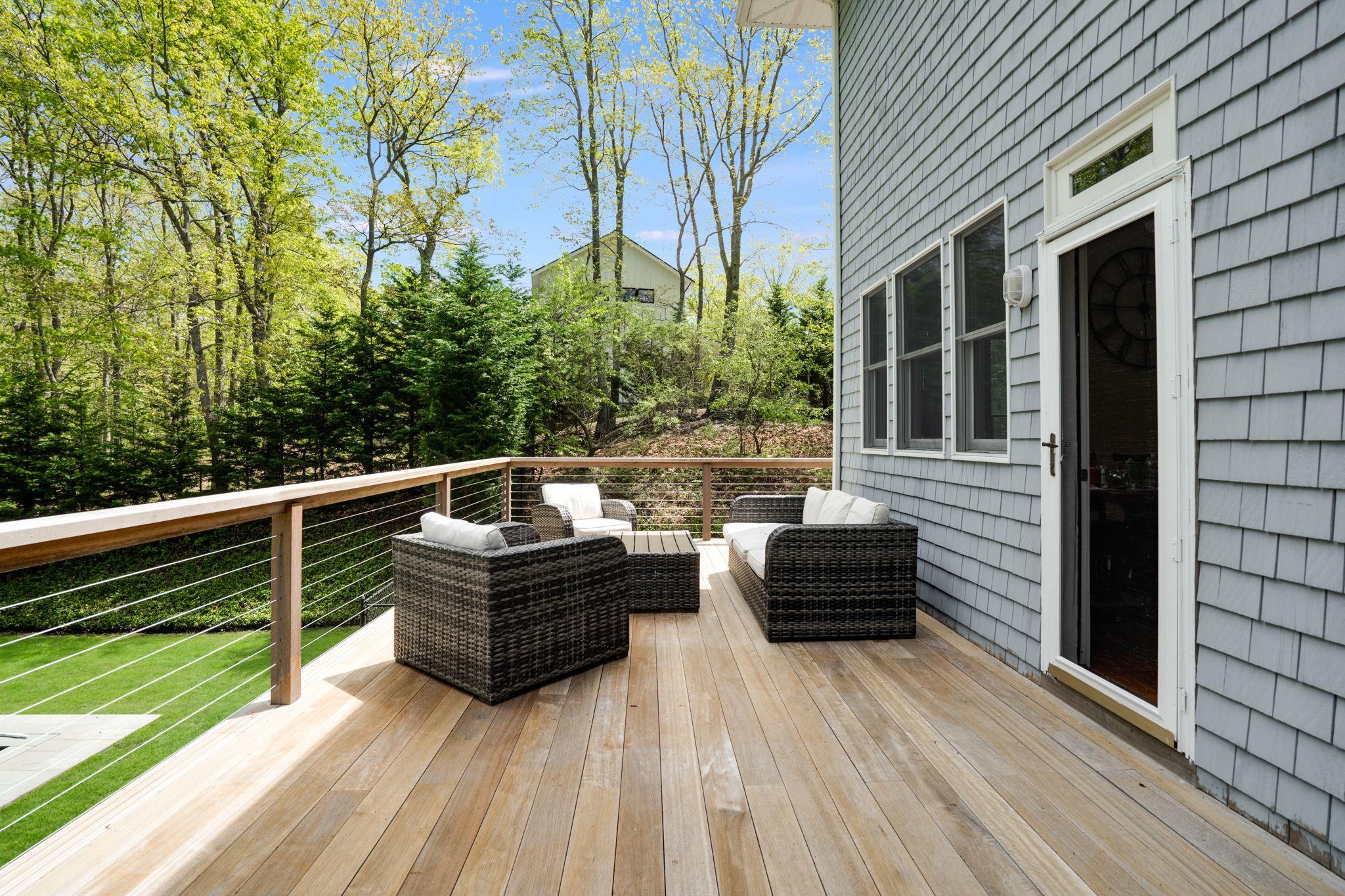 Single Family Bayview  Suffolk County, NY 11965, MLS-863707-25