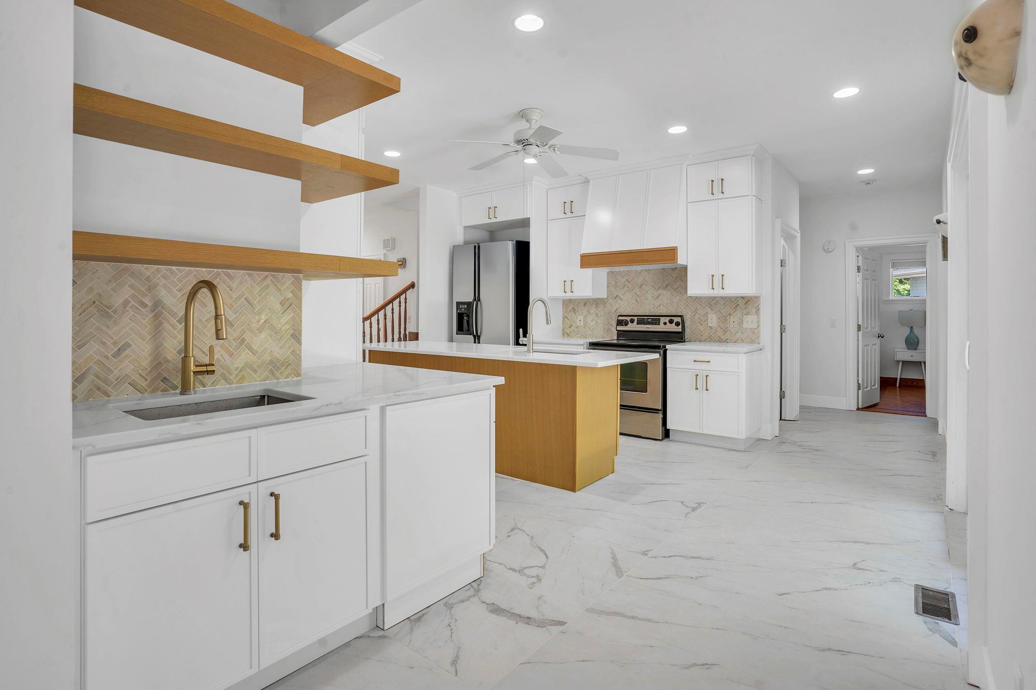 Single Family Bayview  Suffolk County, NY 11965, MLS-863707-45
