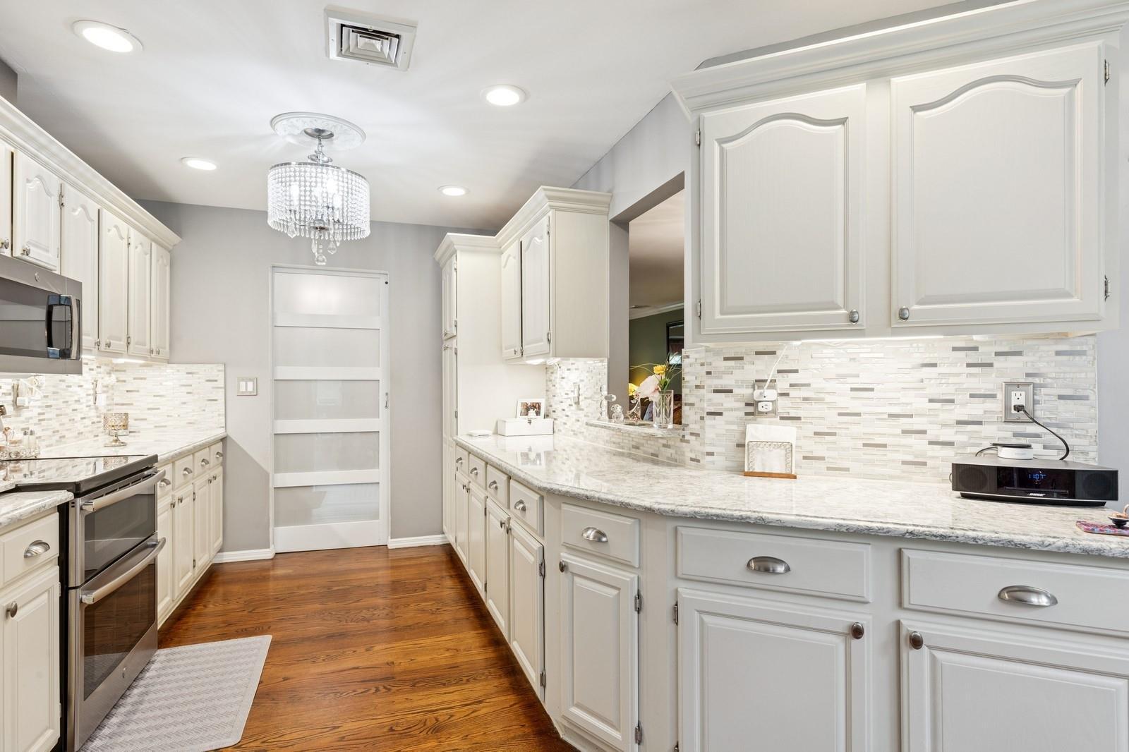 Single Family Ridge  Suffolk County, NY 11967, MLS-863709-10