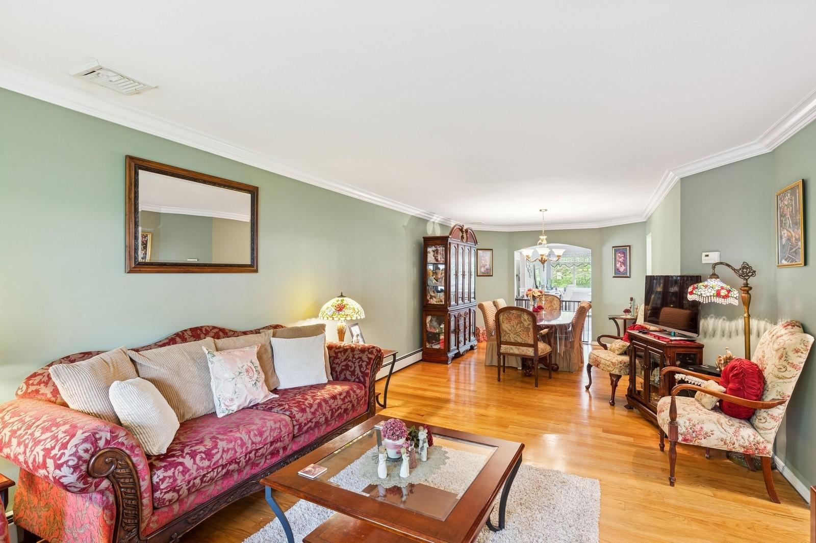 Single Family Ridge  Suffolk County, NY 11967, MLS-863709-13