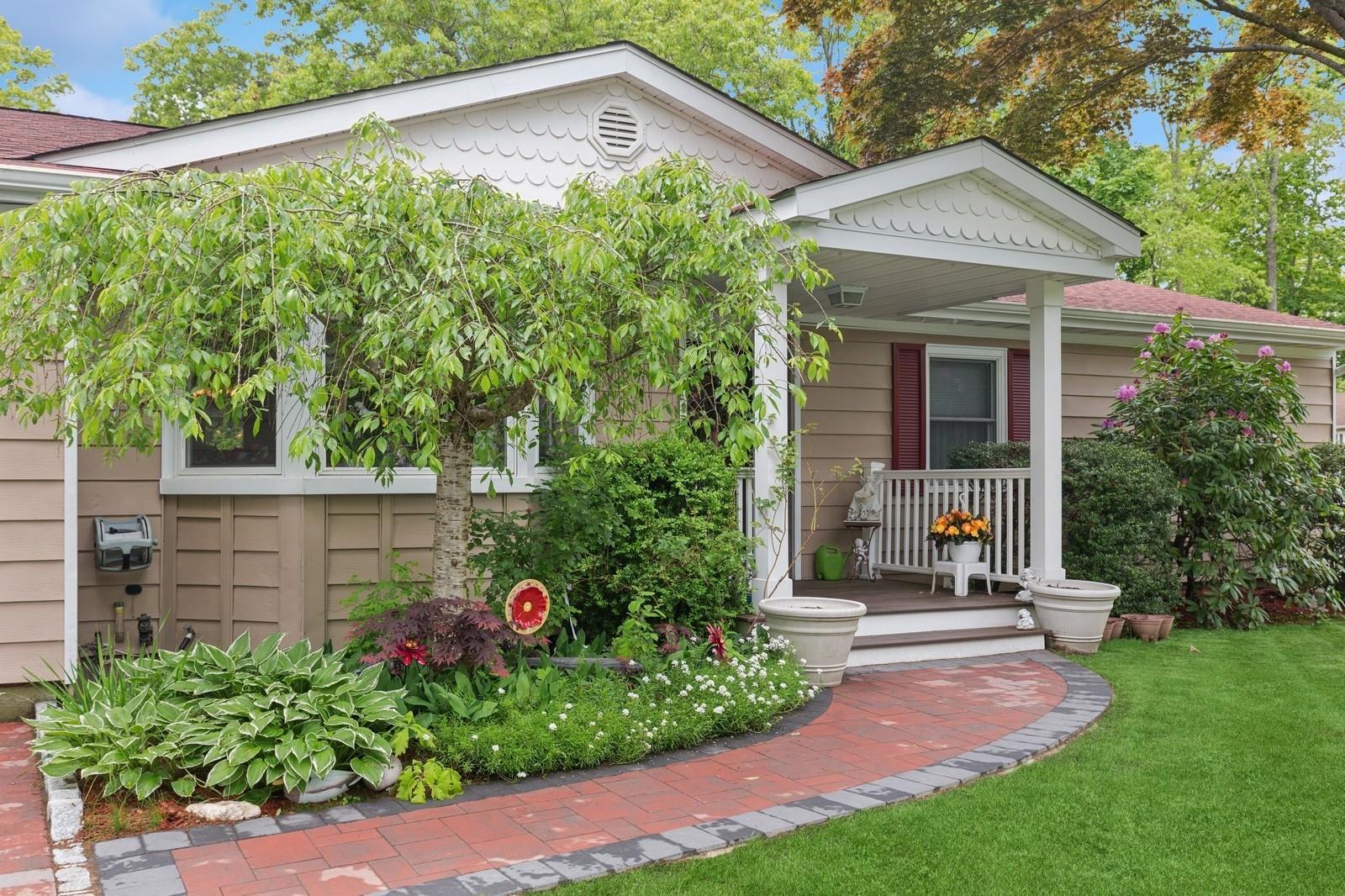 Single Family Ridge  Suffolk County, NY 11967, MLS-863709-43