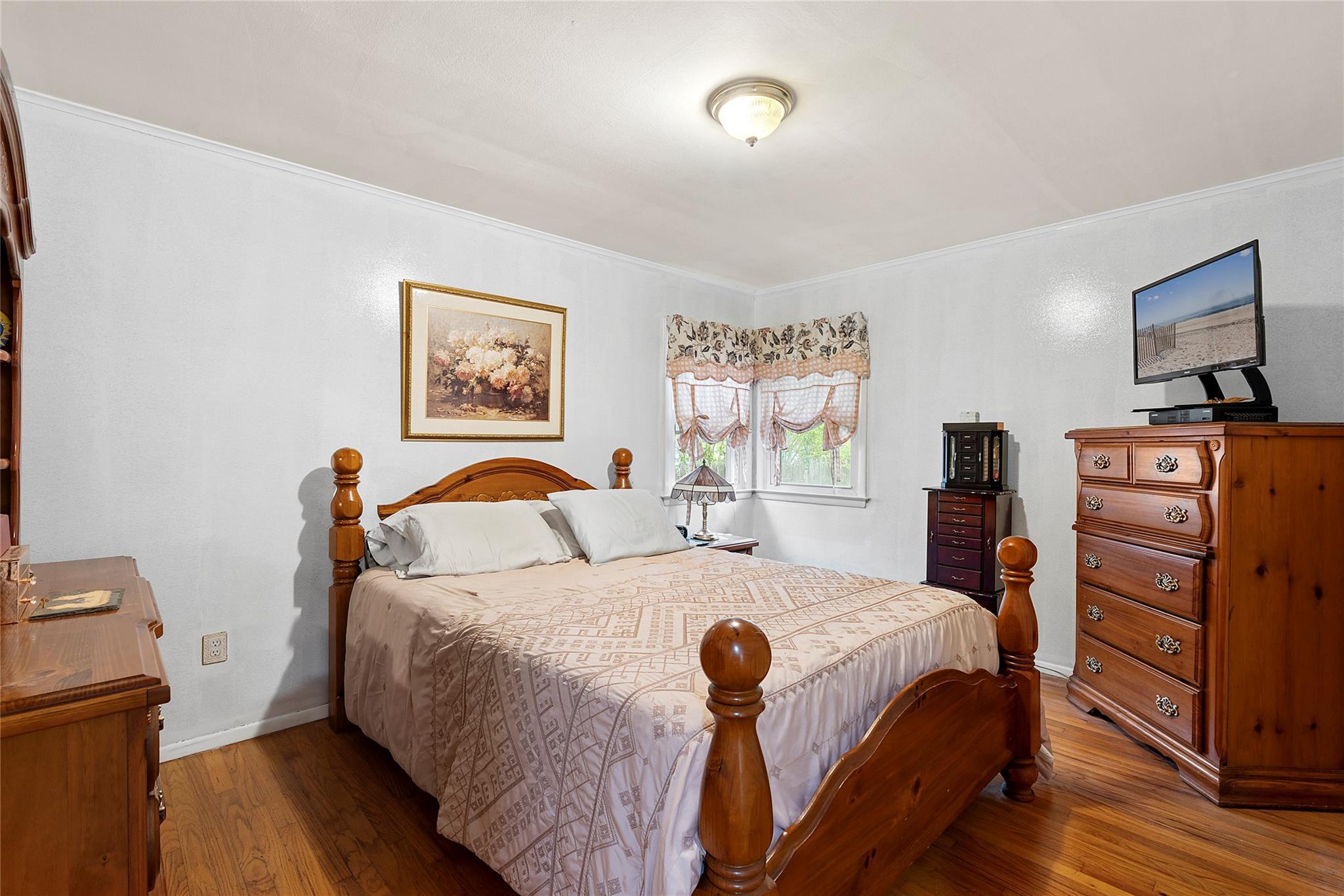 Single Family Northville  Suffolk County, NY 11901, MLS-863718-6