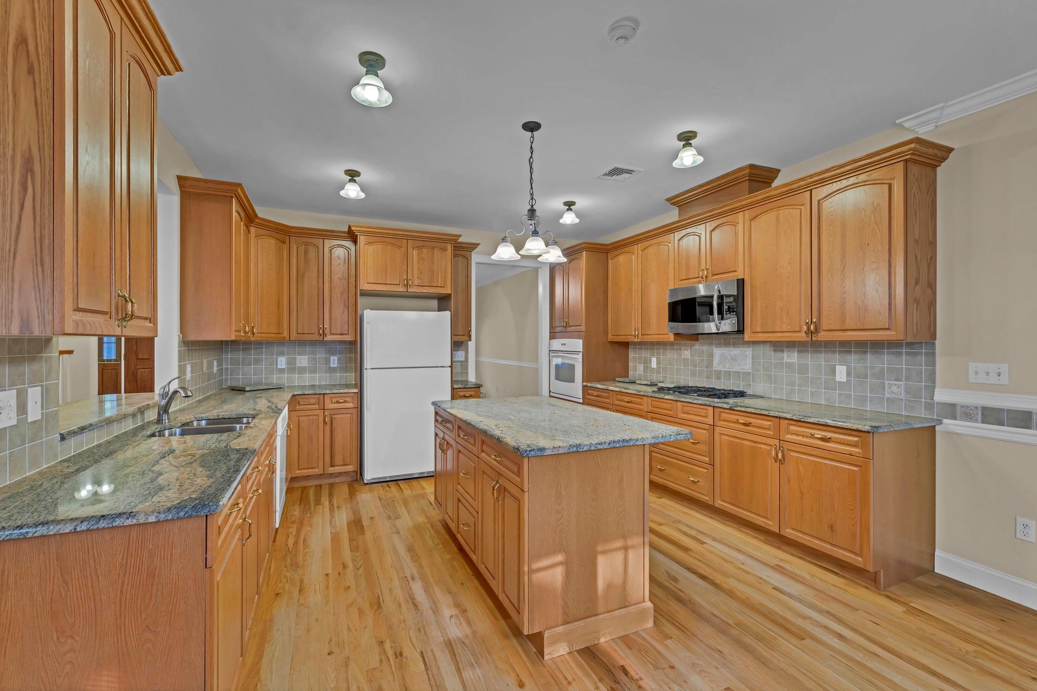 Single Family Joseph Bow  Rockland County, NY 10965, MLS-863719-11