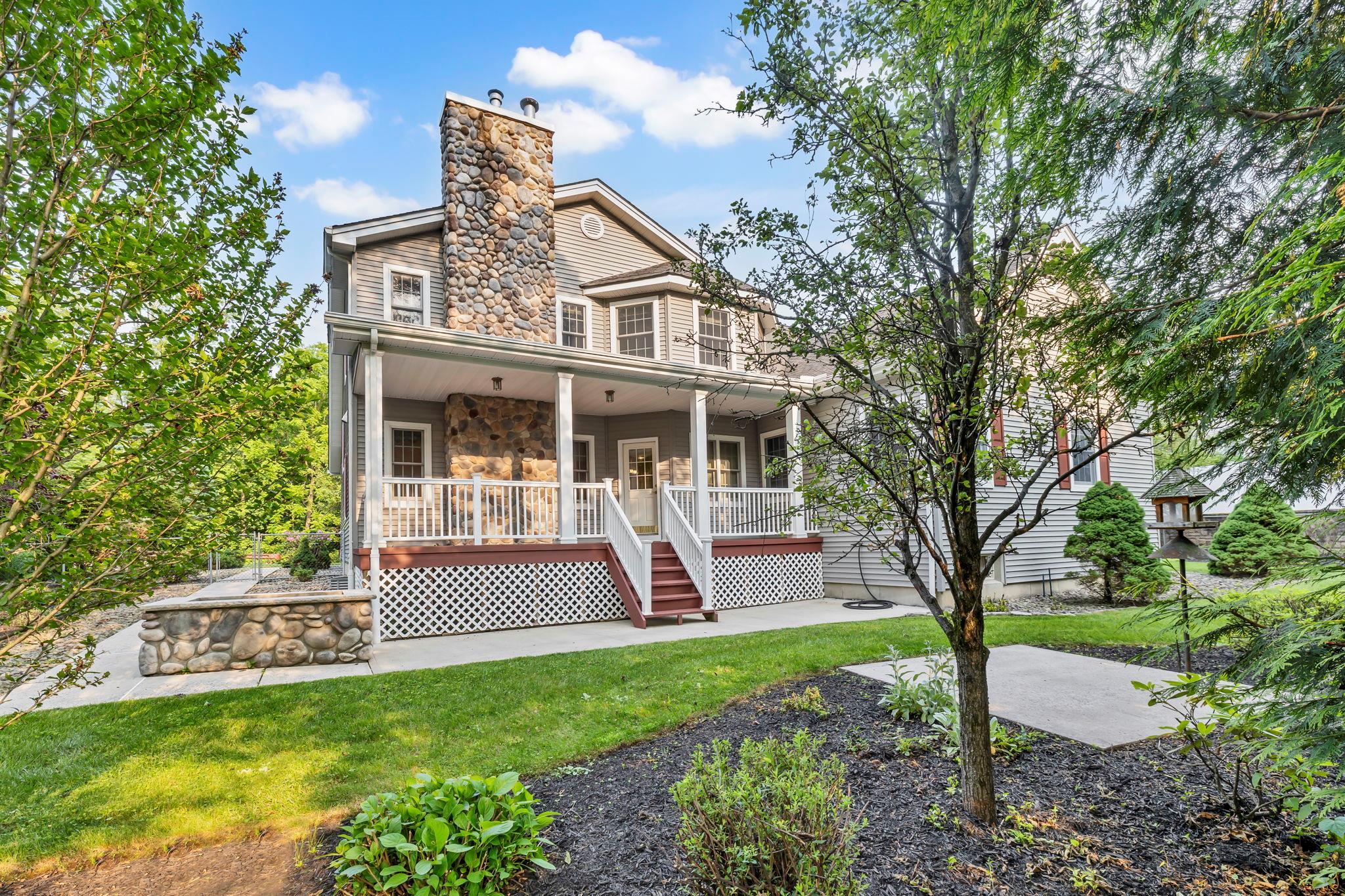 Single Family Joseph Bow  Rockland County, NY 10965, MLS-863719-2