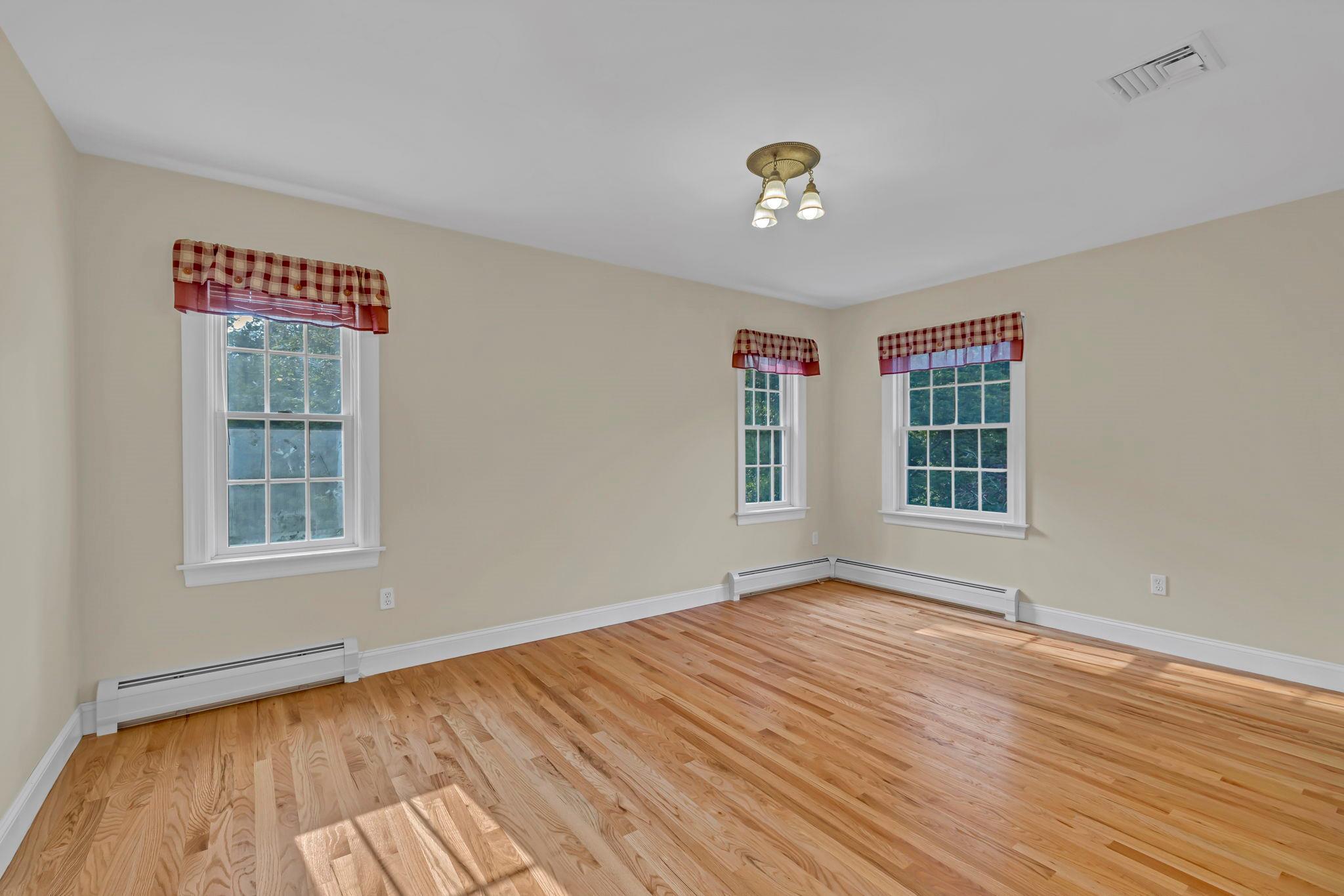 Single Family Joseph Bow  Rockland County, NY 10965, MLS-863719-22